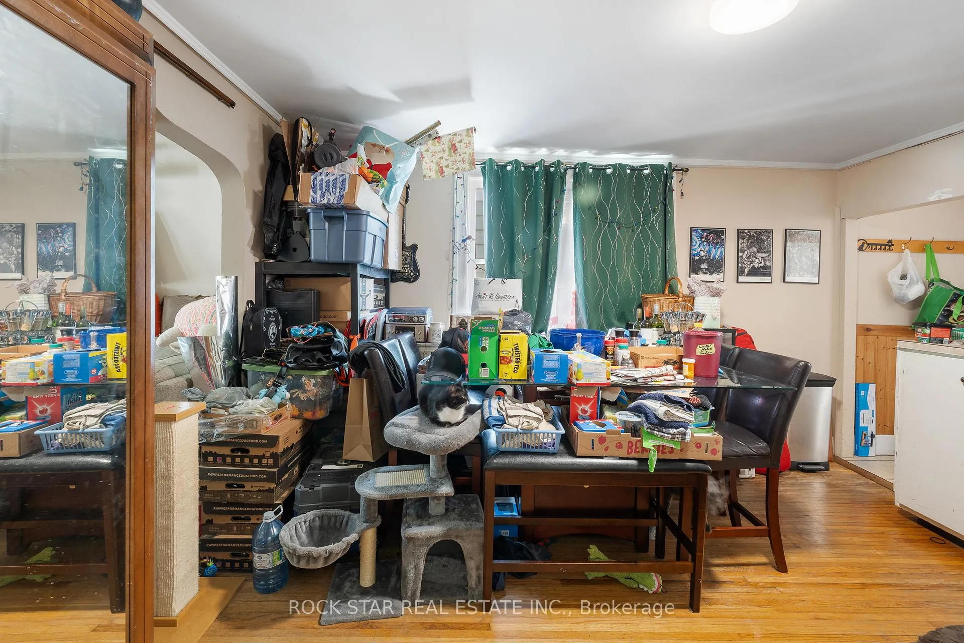 Photo 23 of 1171 Albert Road, Windsor — HOMEH