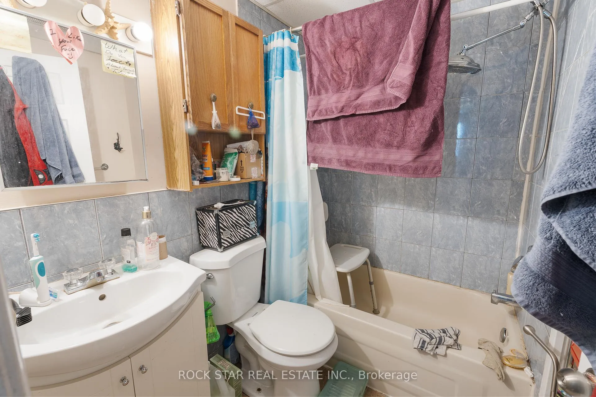 Photo 30 of 1171 Albert Road, Windsor — HOMEH