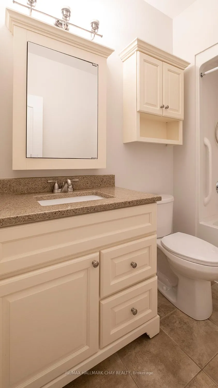 Photo 16 of 1012 Cook Drive, Midland — HOMEH