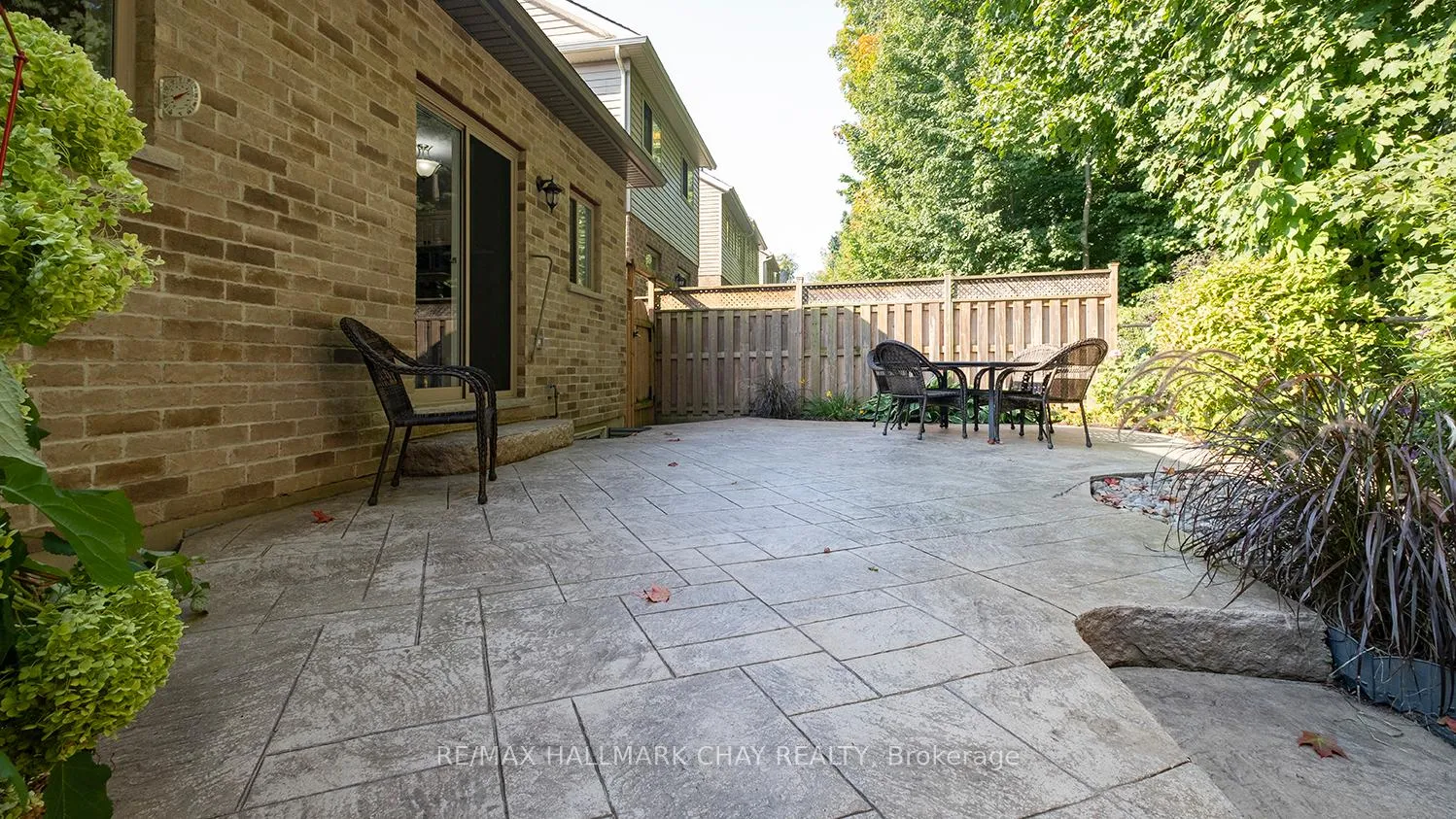 Photo 34 of 1012 Cook Drive, Midland — HOMEH