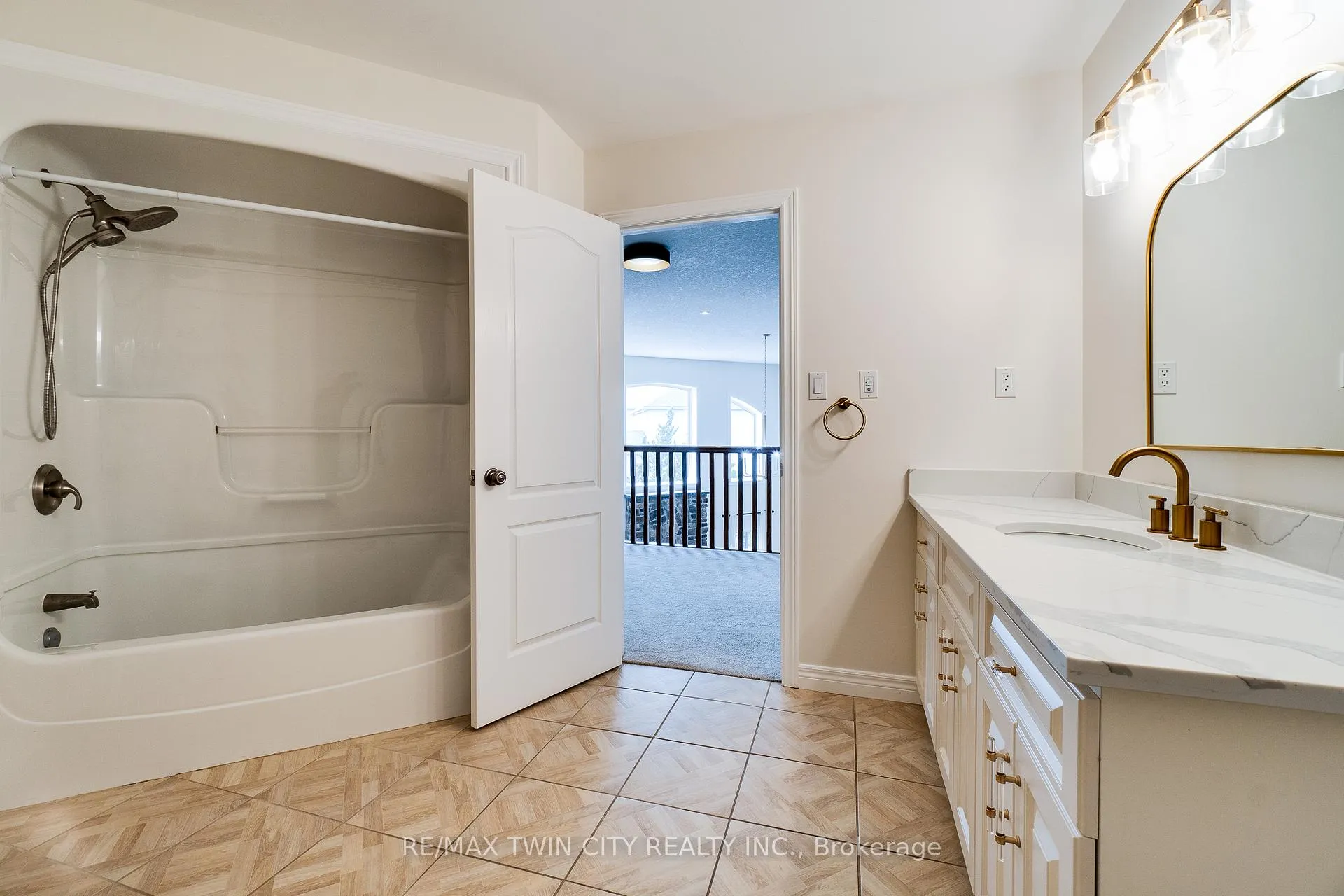 Photo 16 of 158 Water Street, Woolwich — HOMEH
