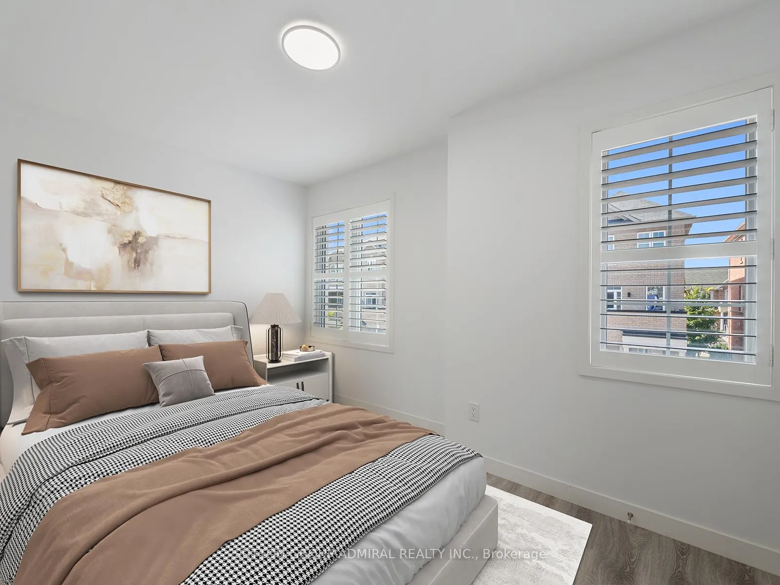 Photo 14 of 1 Harcourt Street, Vaughan, Patterson — HOMEH