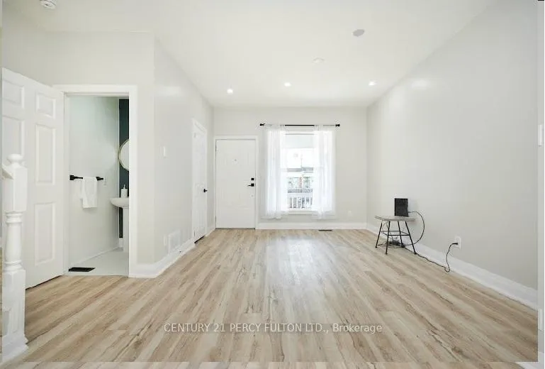 Photo 6 of 195 Sherman Avenue N, Hamilton, Gibson — HOMEH