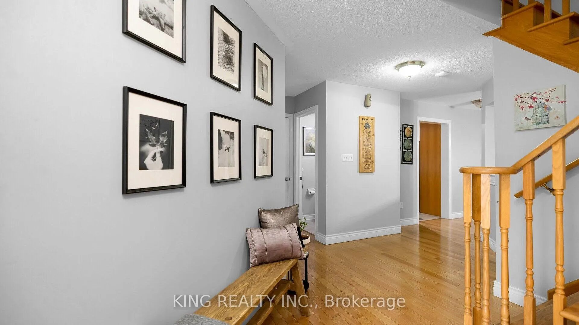 Photo 4 of 81 Turquoise Crescent, Brampton, Bram East — HOMEH