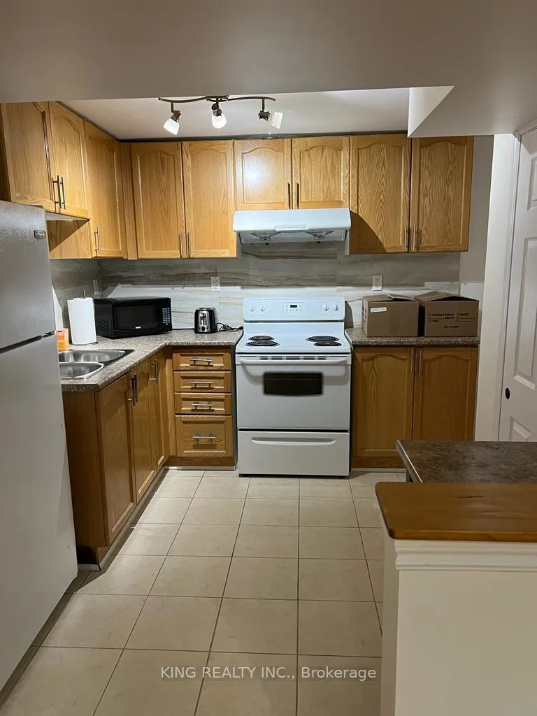 Photo 36 of 81 Turquoise Crescent, Brampton, Bram East — HOMEH