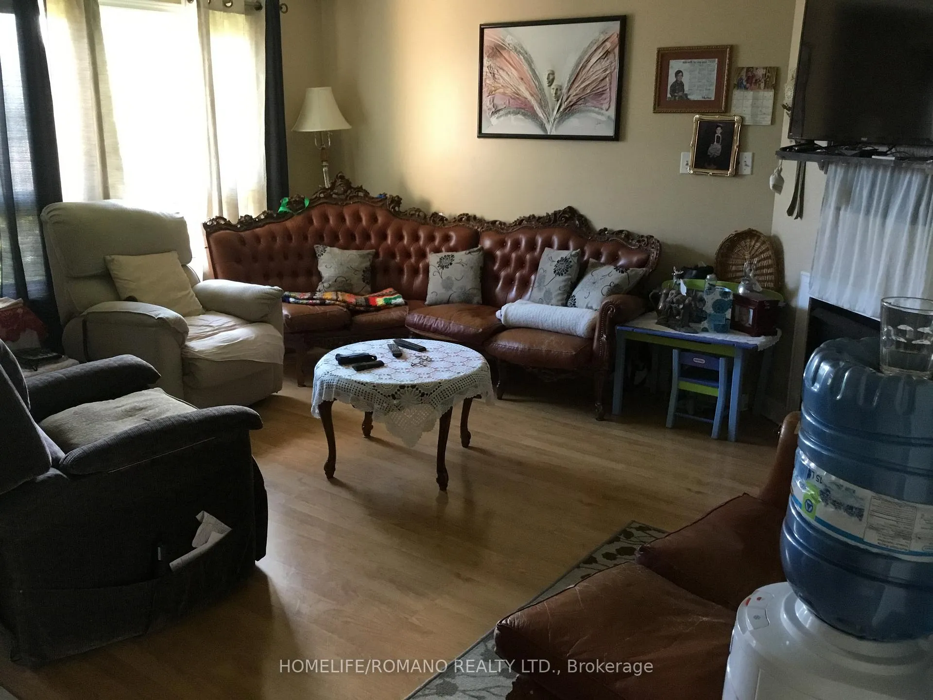 Photo 3 of 12 Boag Court, Barrie, Holly — HOMEH