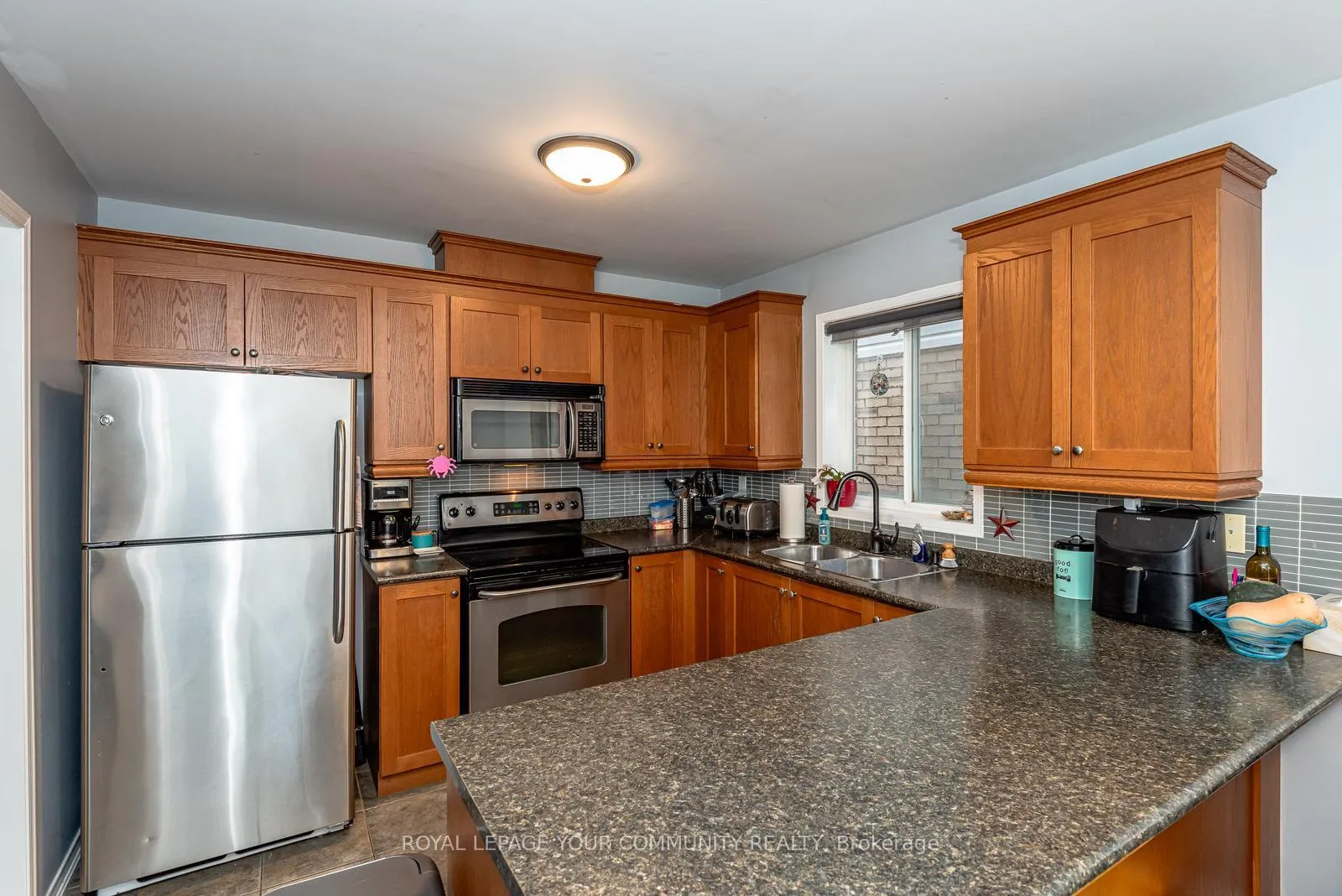 Photo 10 of 5 Pearl Drive, Orillia — HOMEH