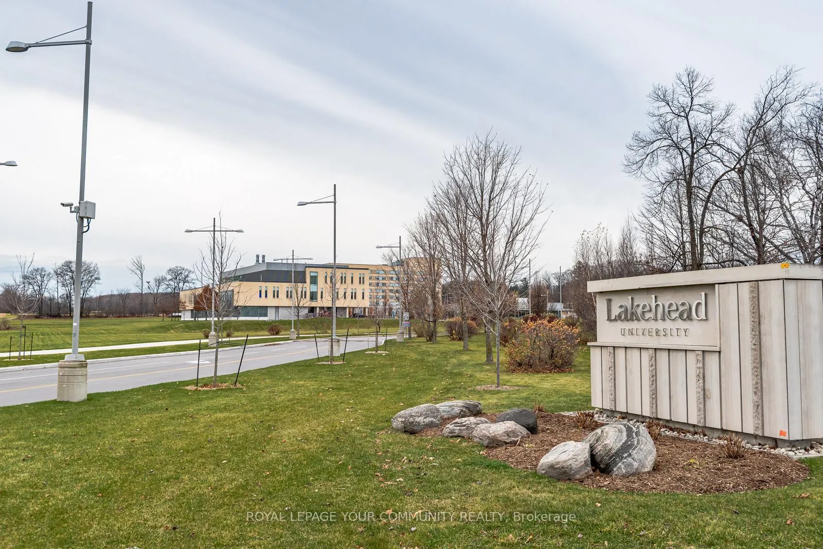 Photo 29 of 5 Pearl Drive, Orillia — HOMEH