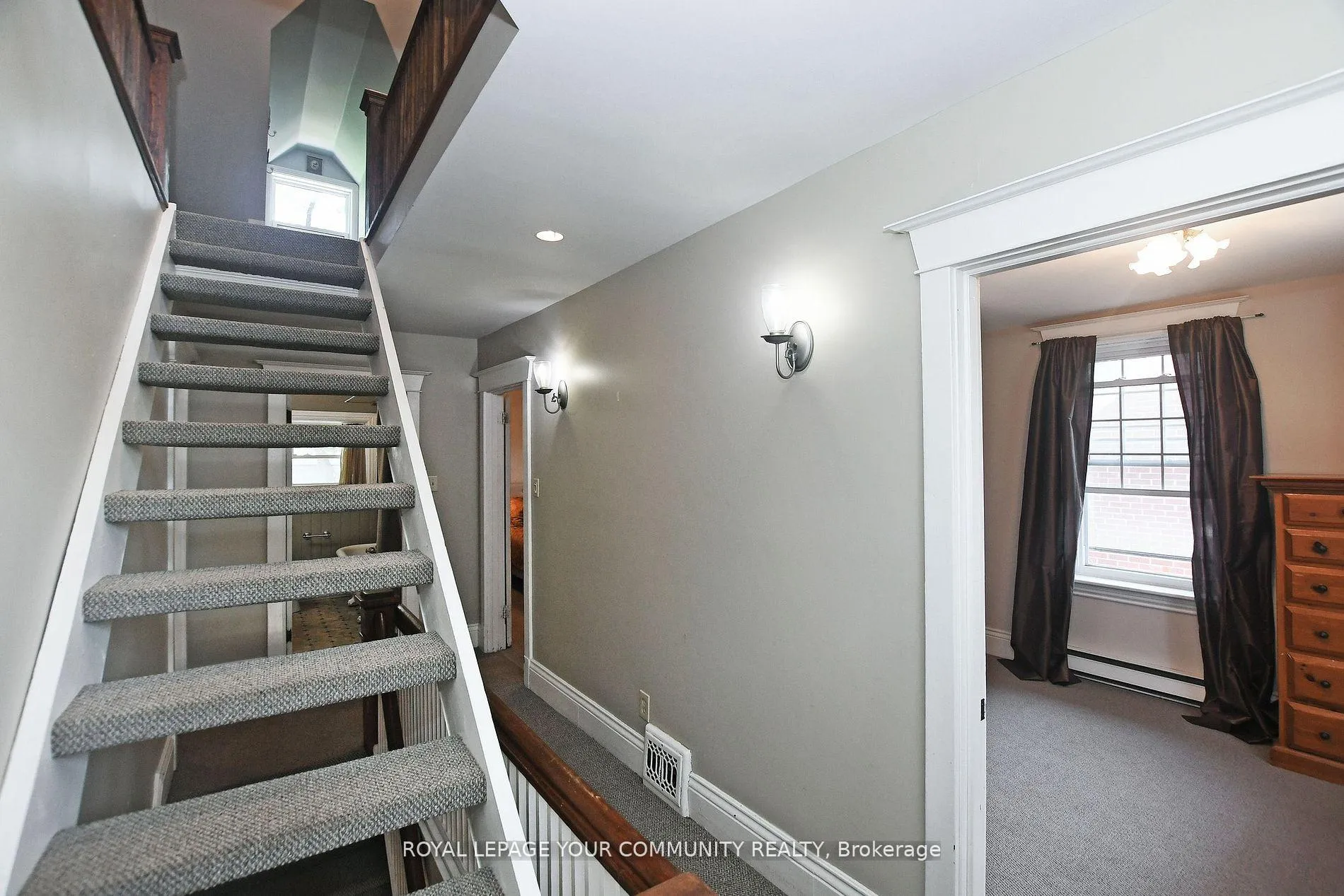 Photo 27 of 111 Edward Street, Aurora, Aurora Village — HOMEH