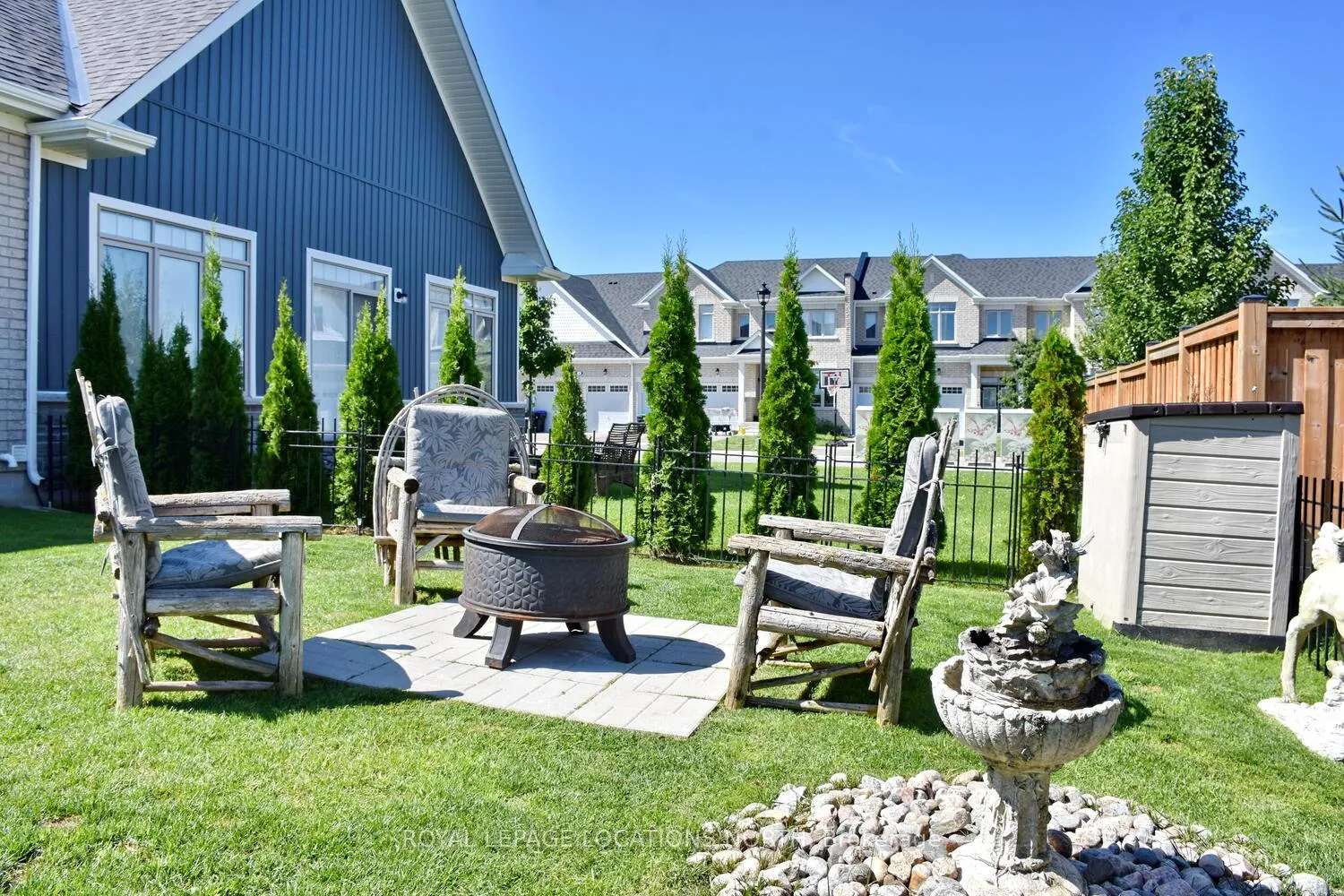 Photo 6 of 20 Bianca Crescent, Wasaga Beach — HOMEH