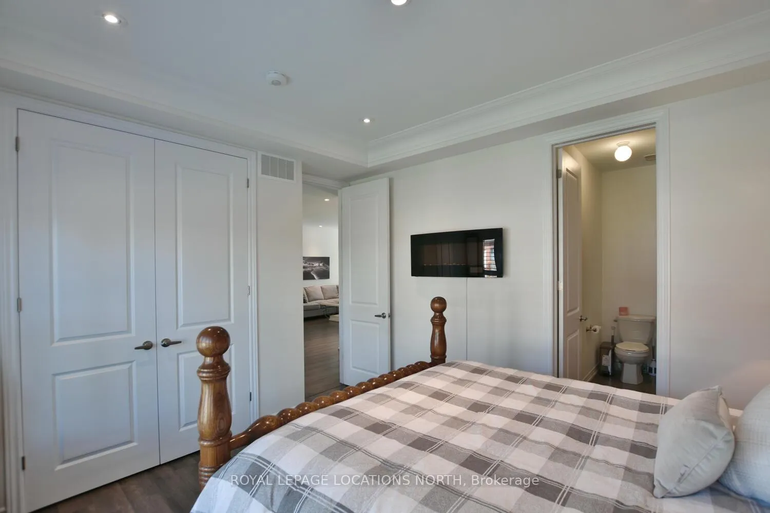 Photo 27 of 20 Bianca Crescent, Wasaga Beach — HOMEH