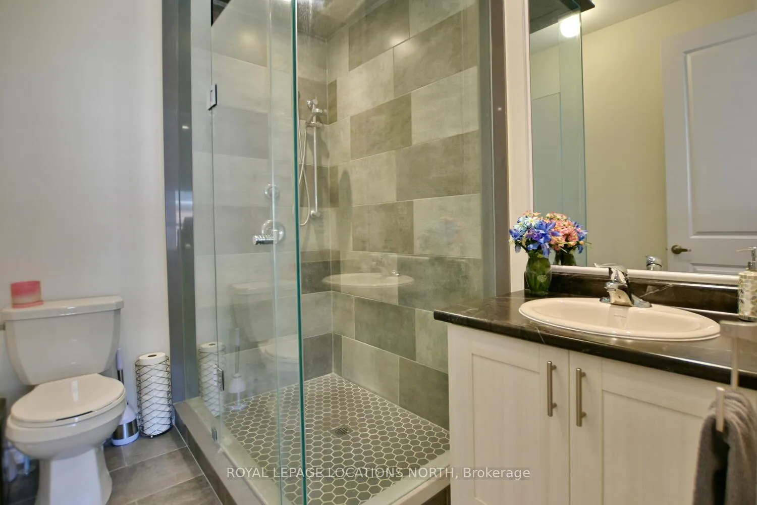 Photo 29 of 20 Bianca Crescent, Wasaga Beach — HOMEH