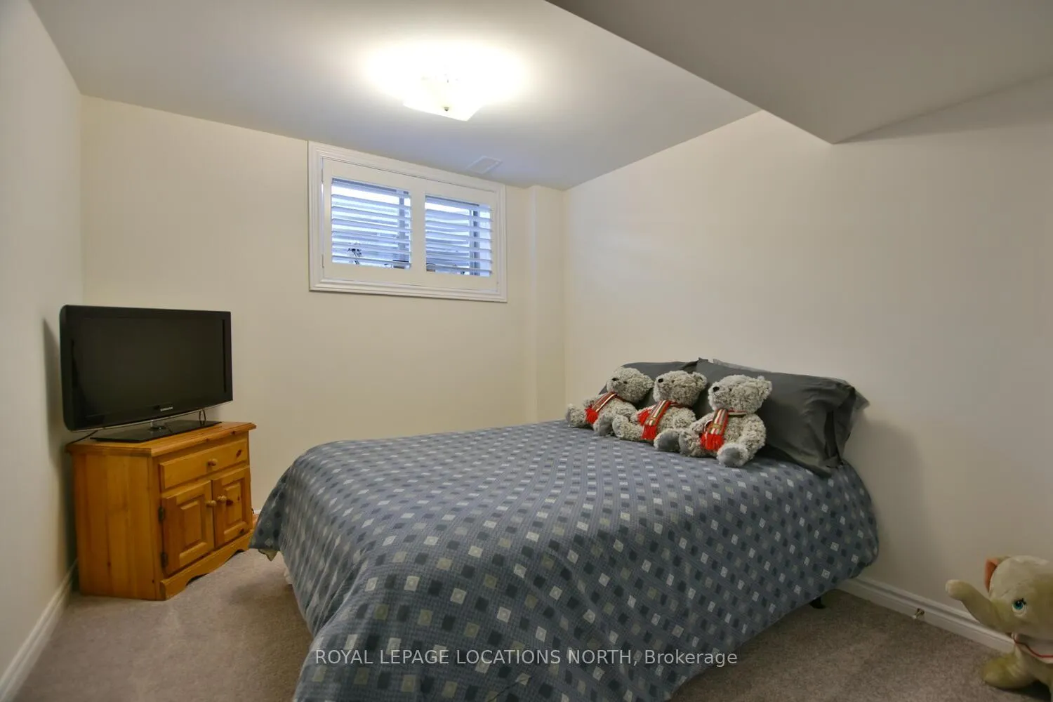 Photo 38 of 20 Bianca Crescent, Wasaga Beach — HOMEH