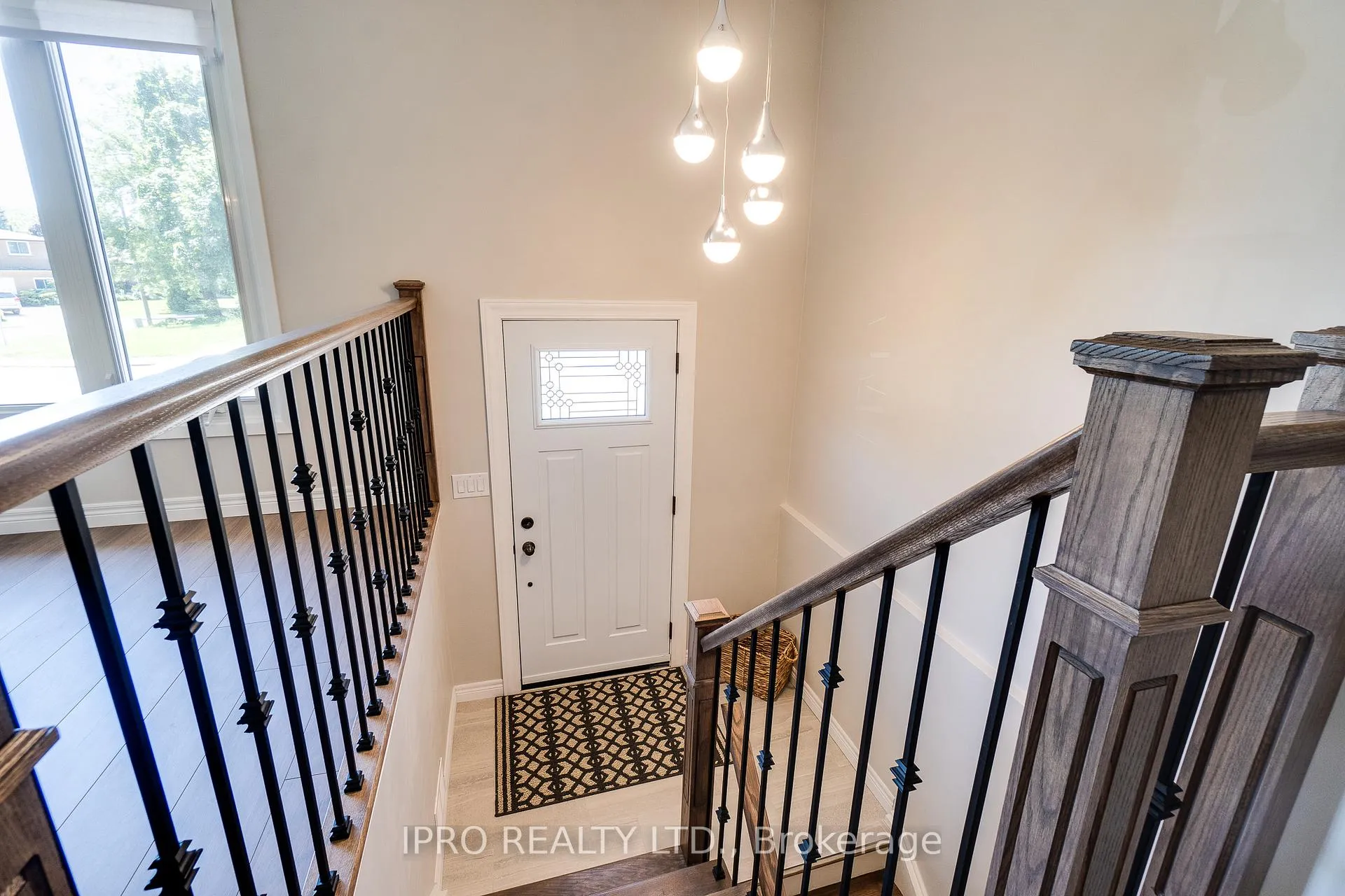 Photo 6 of 18 Costain Court, Hamilton, Fessenden — HOMEH
