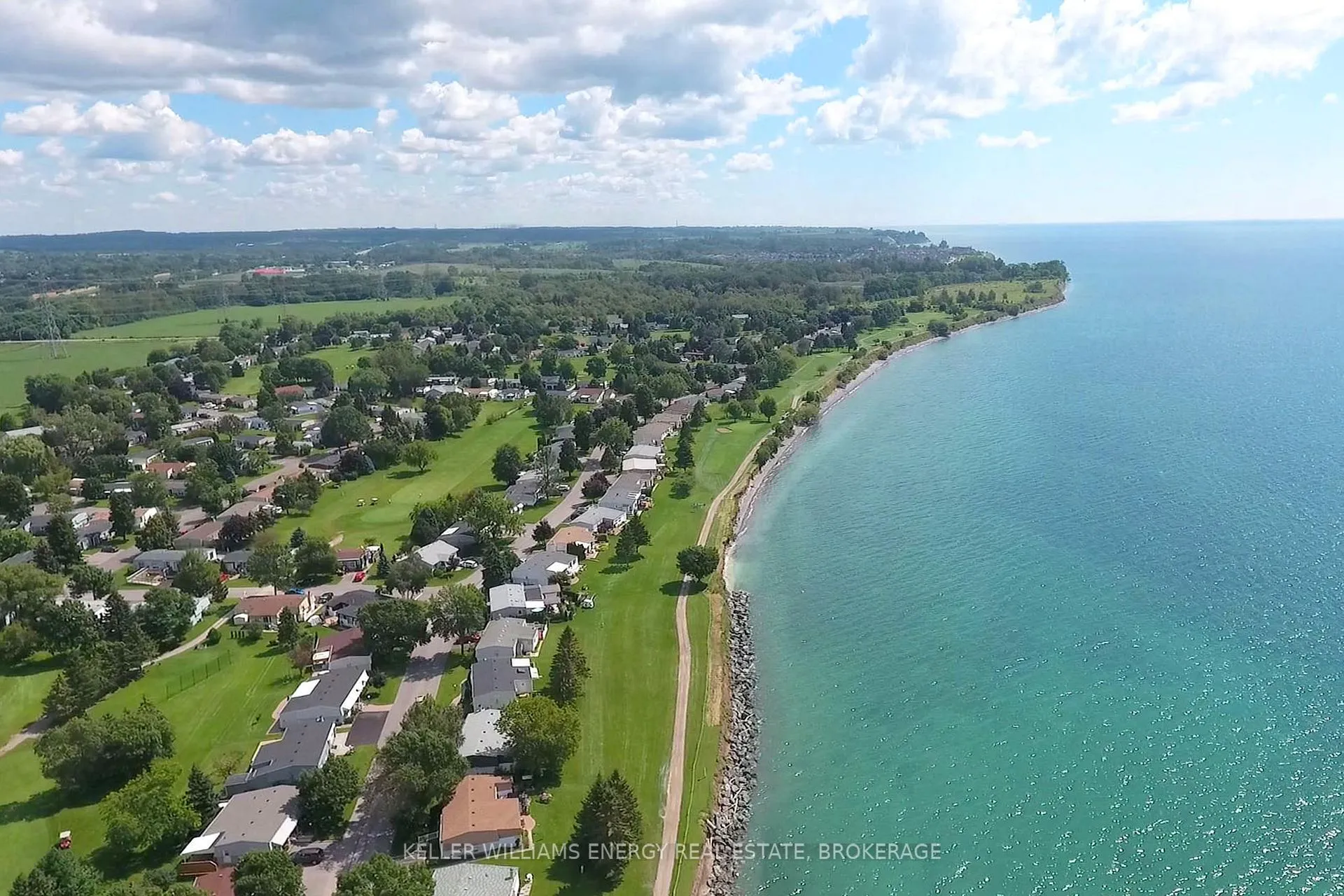 Photo 28 of 32 Wilmot Trail, Clarington, Newcastle — HOMEH