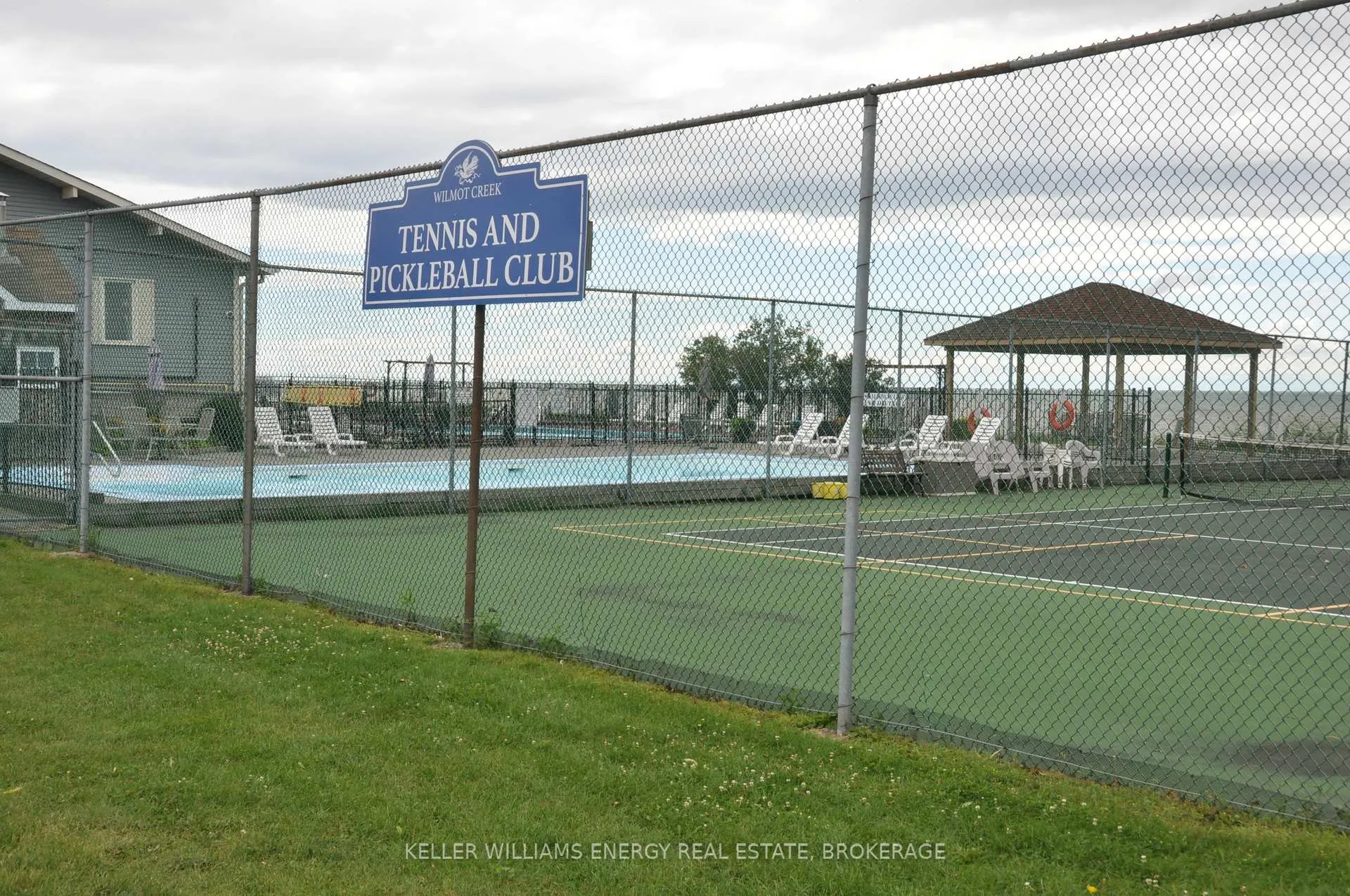 Photo 29 of 32 Wilmot Trail, Clarington, Newcastle — HOMEH