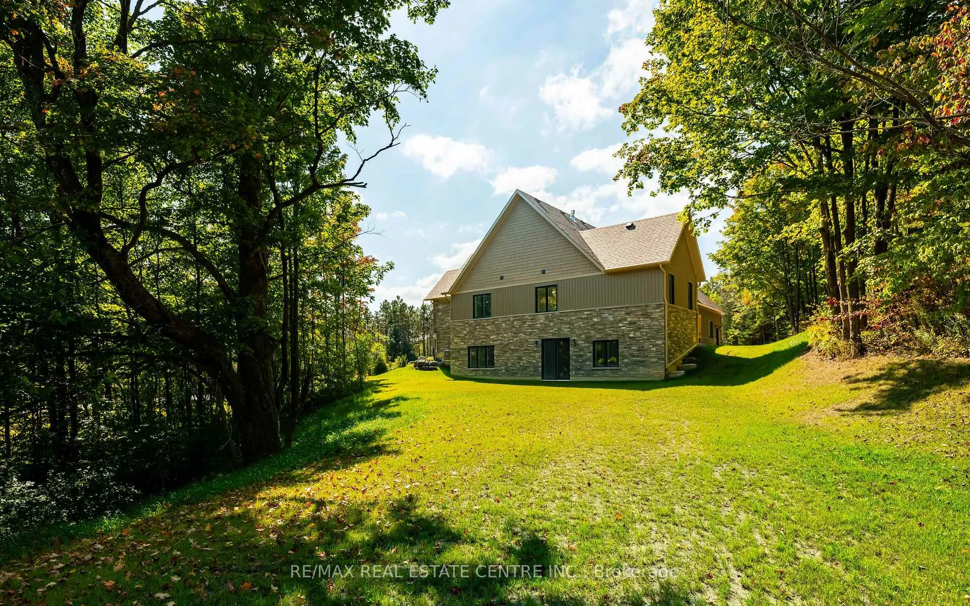 Photo 38 of 706329 County Road 21, Mulmur, Rural Mulmur — HOMEH