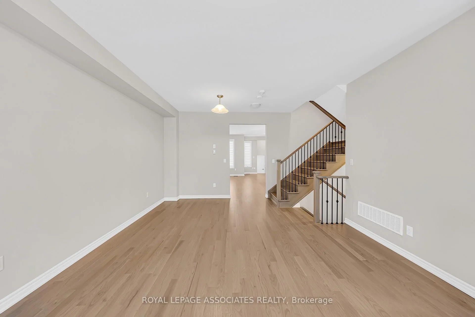 Photo 5 of 489 Twin Streams Road, Whitby, Rural Whitby — HOMEH