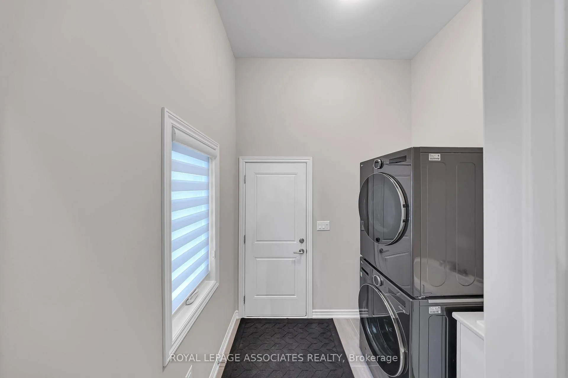 Photo 17 of 489 Twin Streams Road, Whitby, Rural Whitby — HOMEH