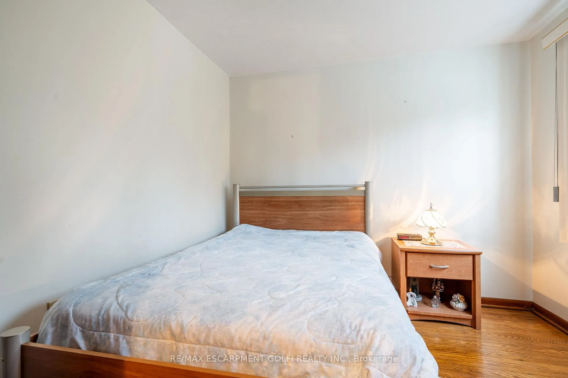 Photo 20 of 261 Jackson Street W, Hamilton, Kirkendall — HOMEH