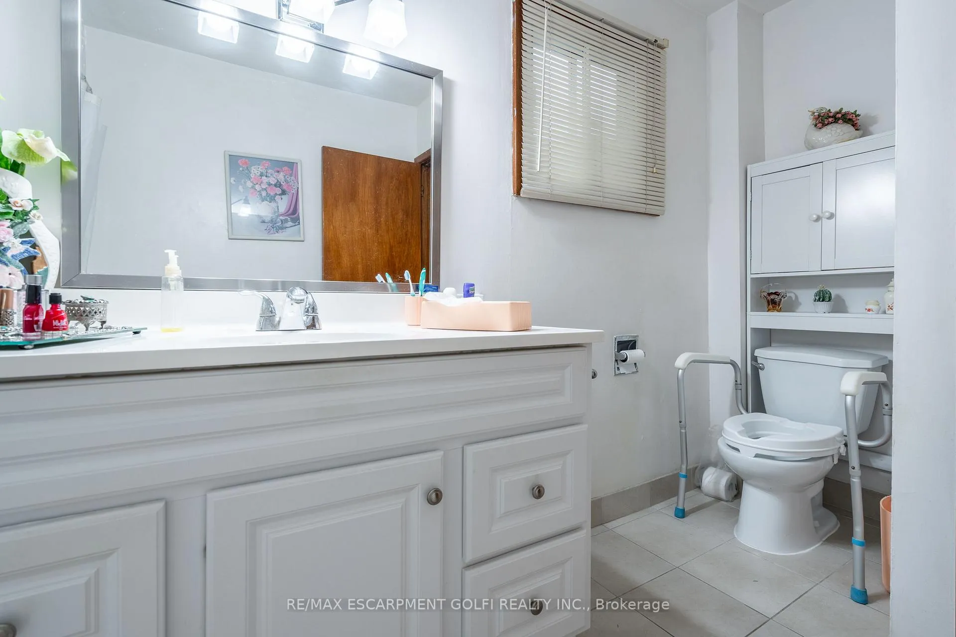 Photo 23 of 261 Jackson Street W, Hamilton, Kirkendall — HOMEH