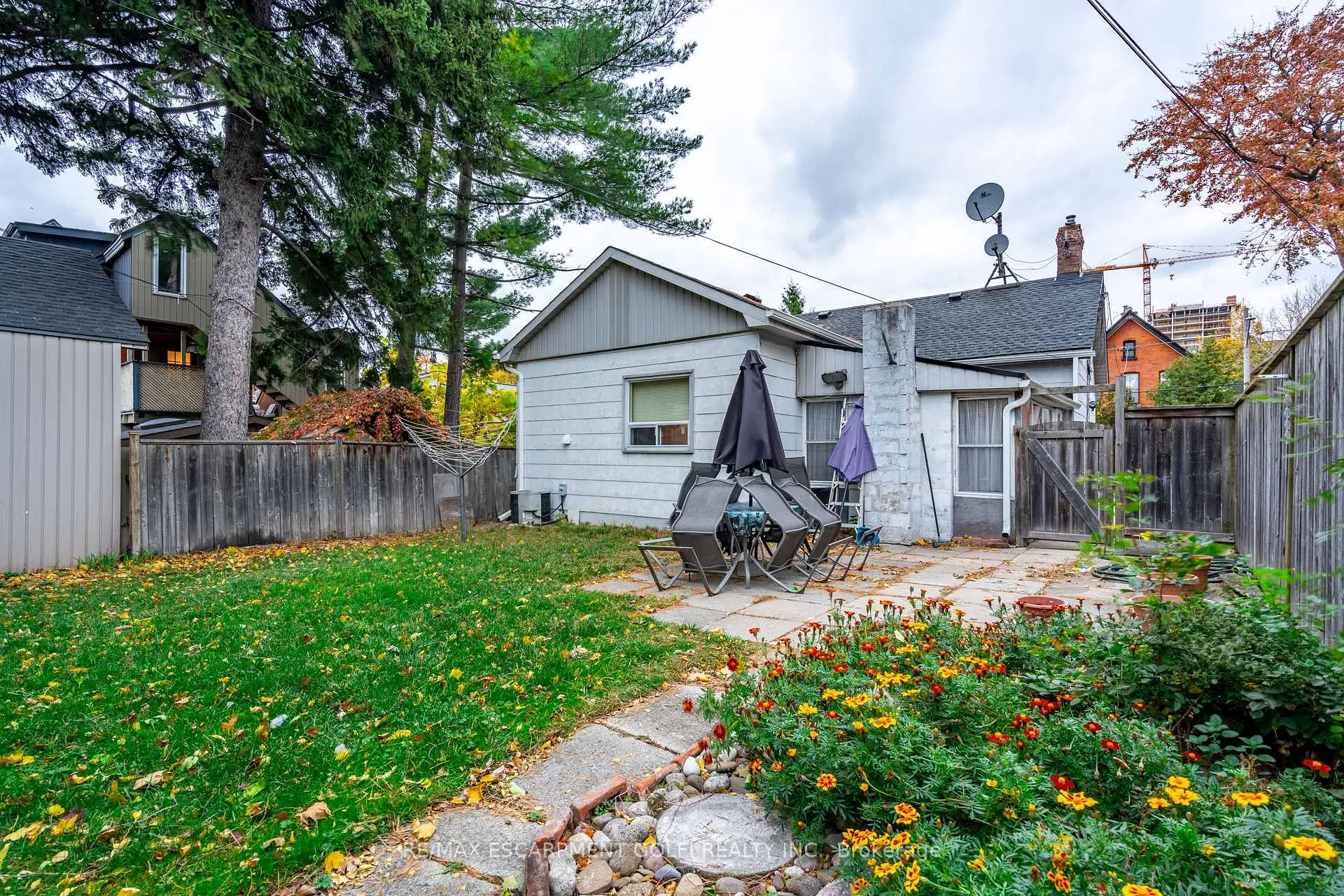 Photo 26 of 261 Jackson Street W, Hamilton, Kirkendall — HOMEH