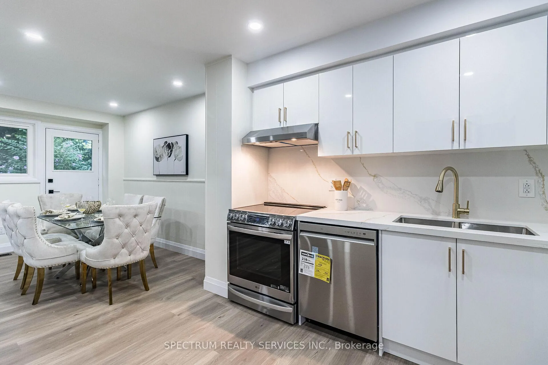 Photo 10 of 85 Golden Orchard Drive, Hamilton, Gourley — HOMEH