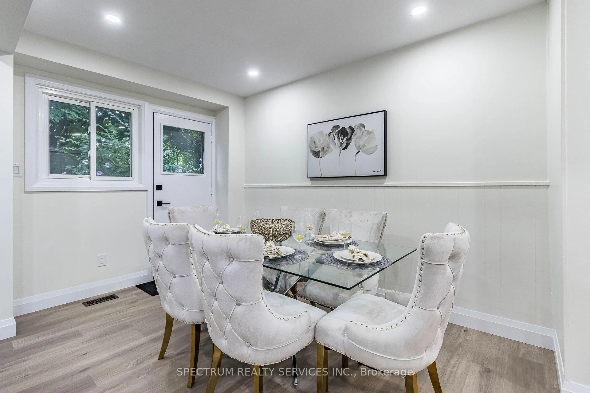 Photo 11 of 85 Golden Orchard Drive, Hamilton, Gourley — HOMEH