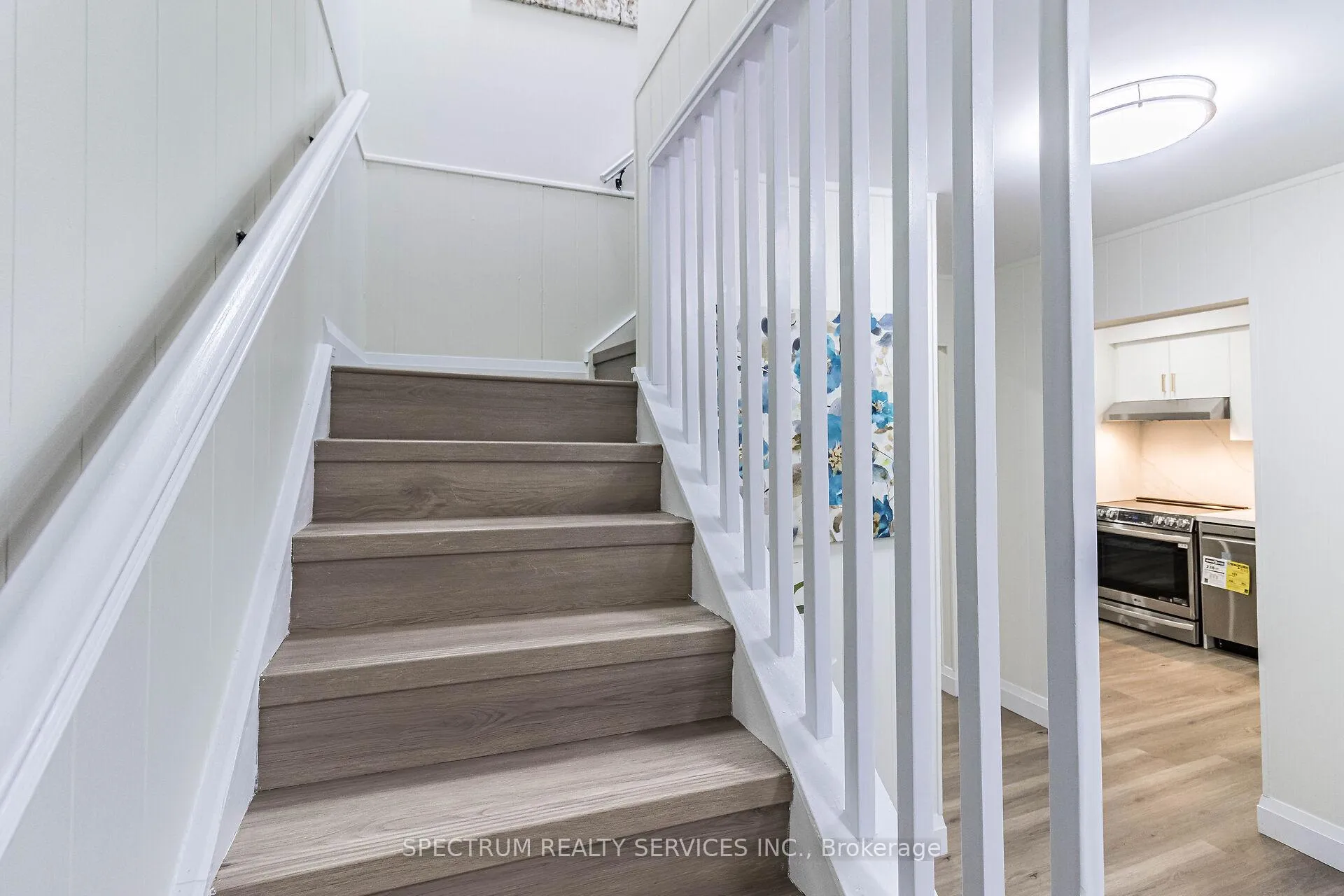 Photo 17 of 85 Golden Orchard Drive, Hamilton, Gourley — HOMEH