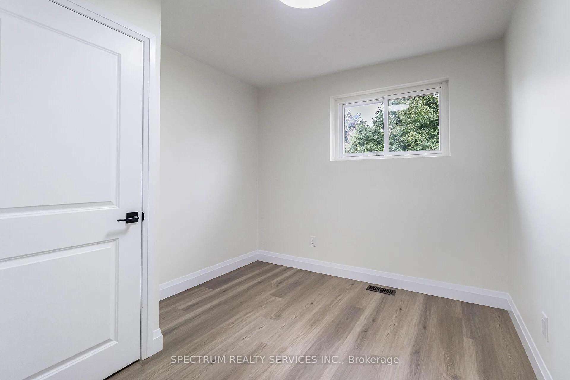 Photo 19 of 85 Golden Orchard Drive, Hamilton, Gourley — HOMEH