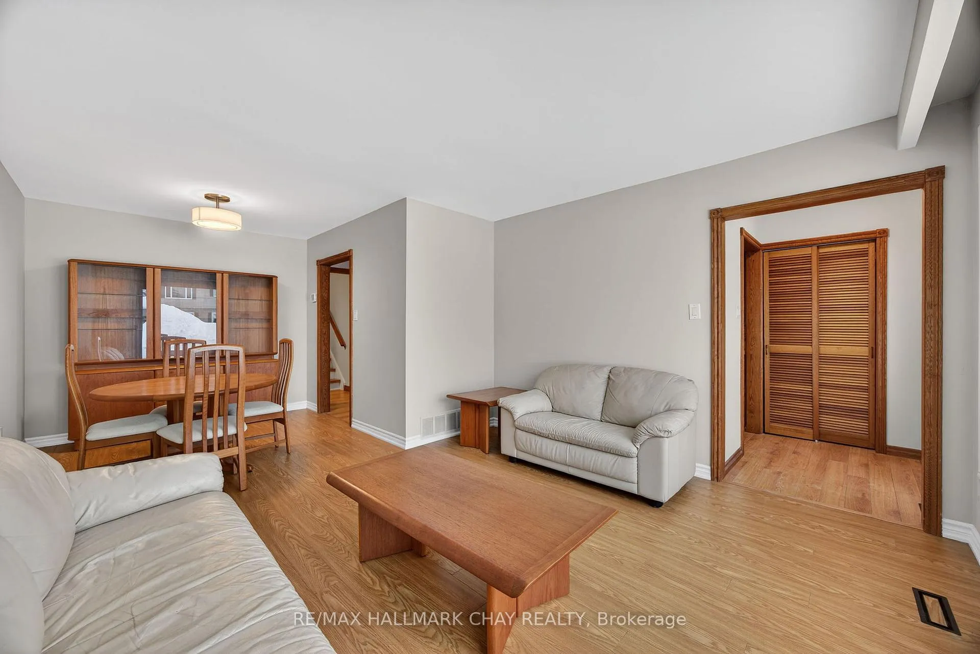 Photo 14 of 15 Curtiss Court, Barrie, Grove East — HOMEH