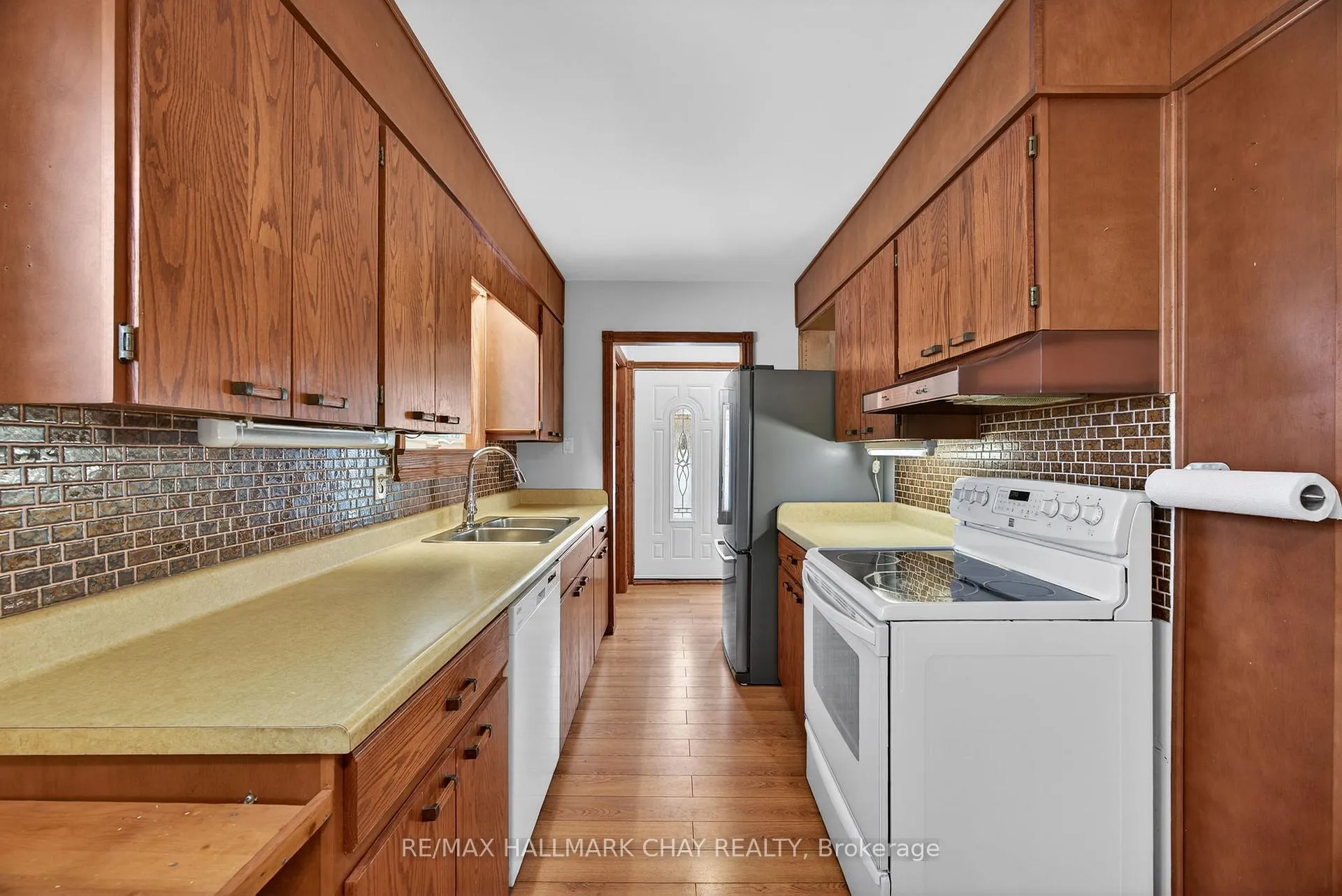 Photo 21 of 15 Curtiss Court, Barrie, Grove East — HOMEH