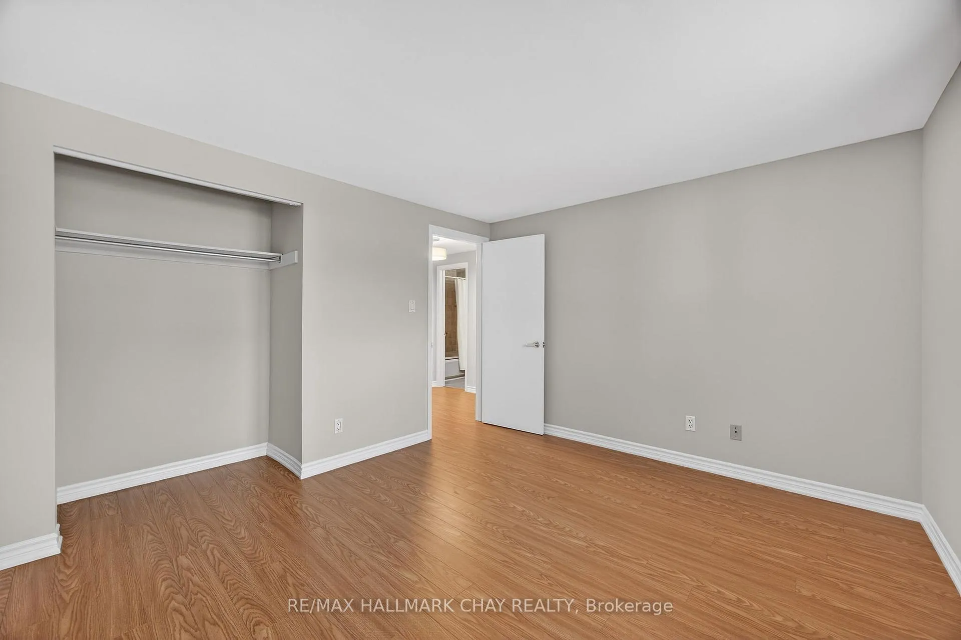 Photo 29 of 15 Curtiss Court, Barrie, Grove East — HOMEH