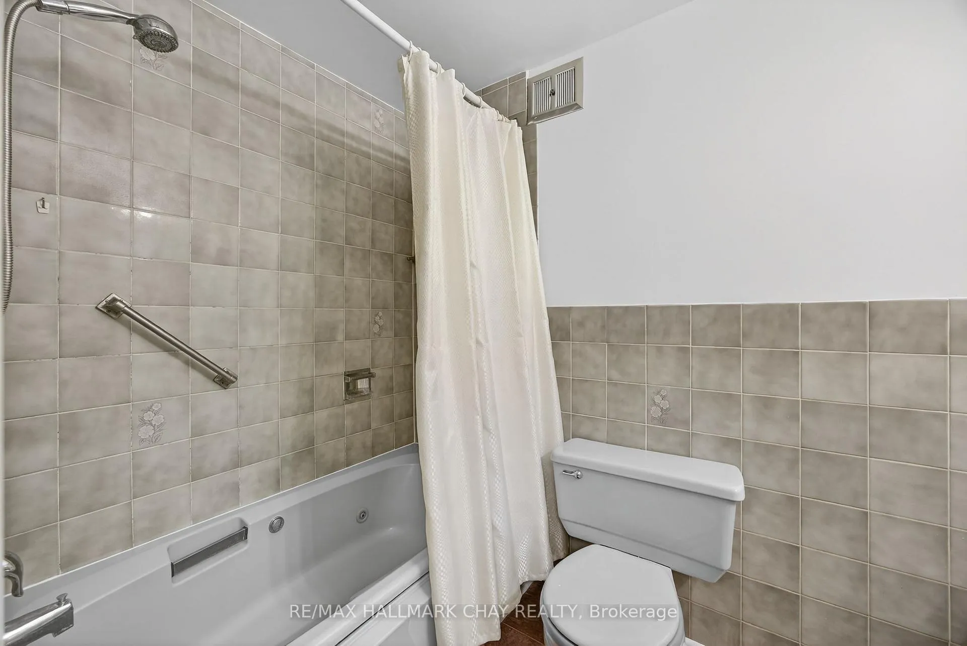 Photo 32 of 15 Curtiss Court, Barrie, Grove East — HOMEH