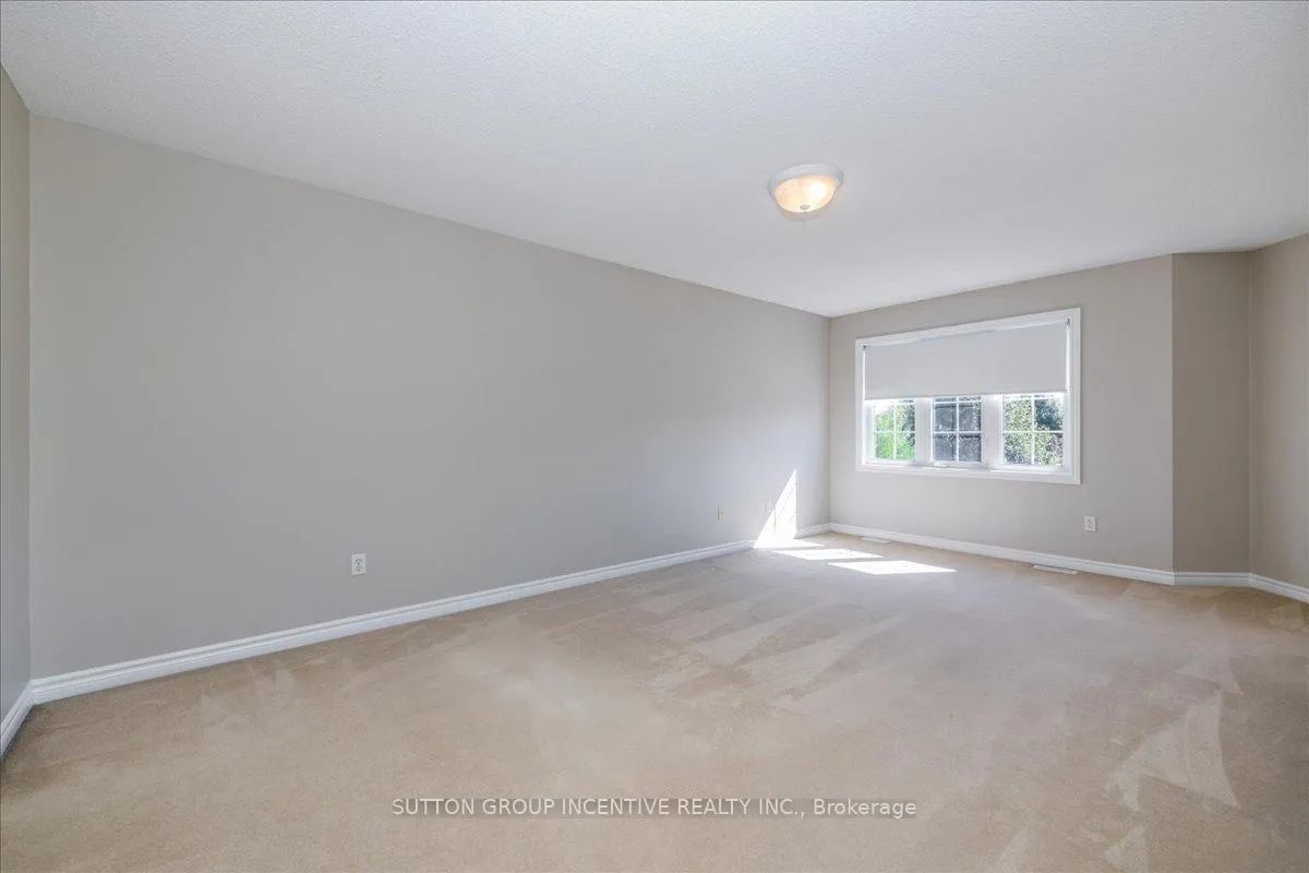 Photo 18 of 40 Livia Herman Way, Barrie, East Bayfield — HOMEH
