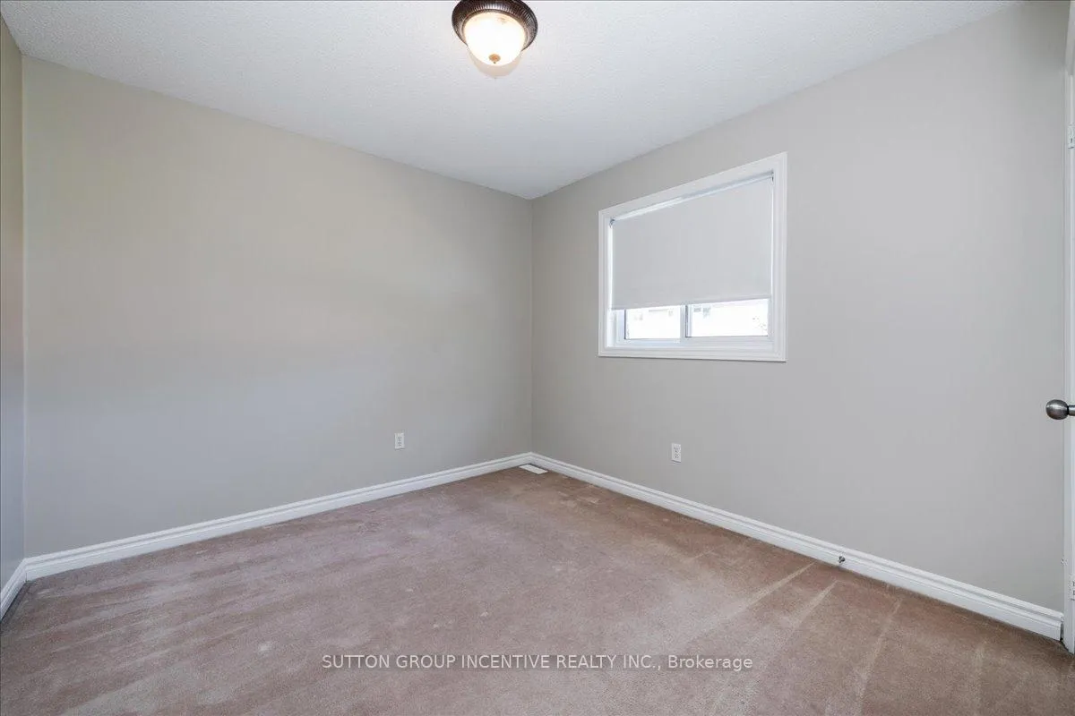 Photo 23 of 40 Livia Herman Way, Barrie, East Bayfield — HOMEH