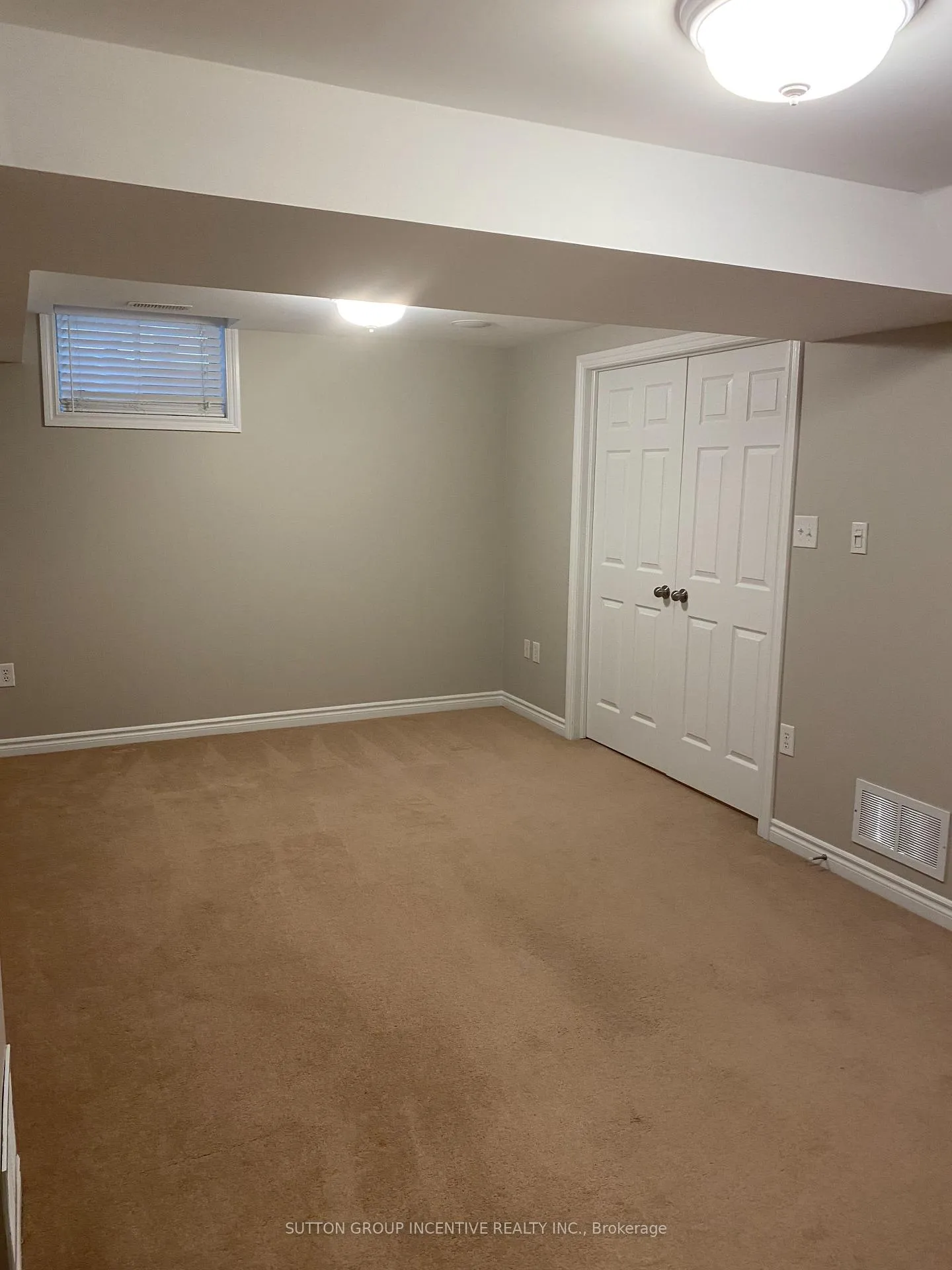 Photo 30 of 40 Livia Herman Way, Barrie, East Bayfield — HOMEH