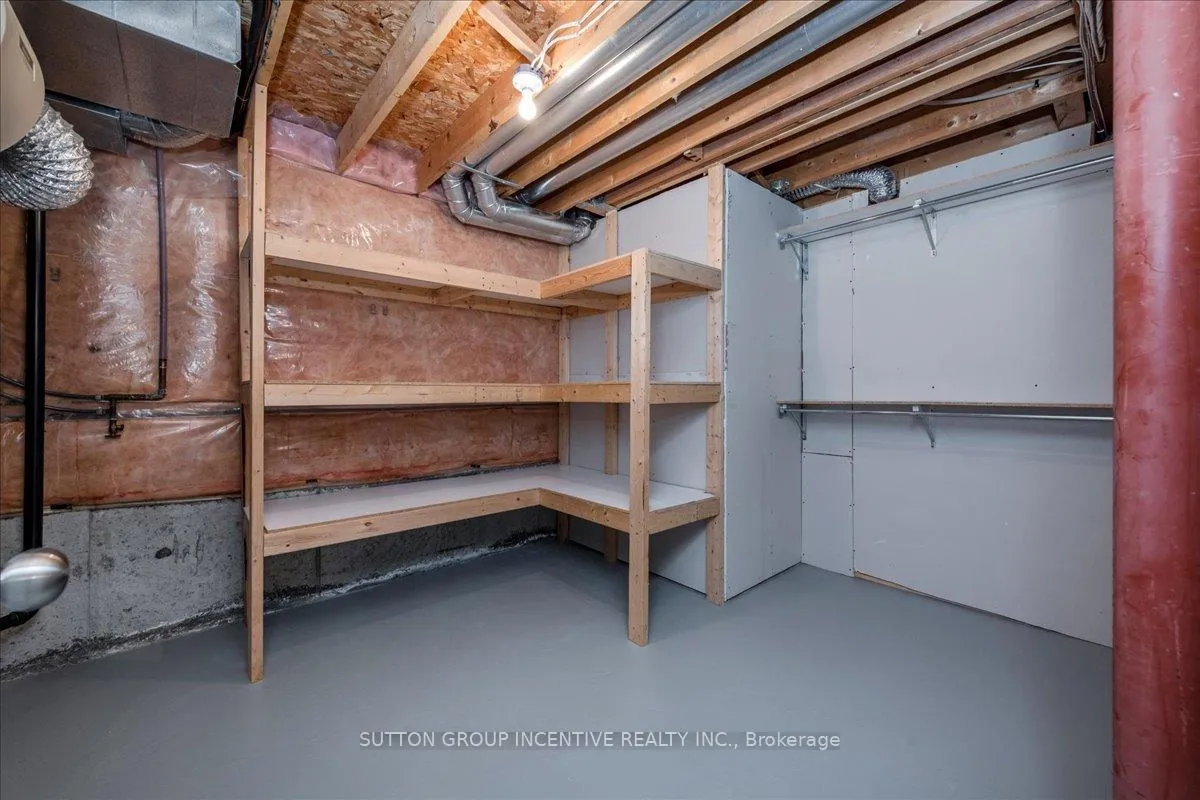Photo 34 of 40 Livia Herman Way, Barrie, East Bayfield — HOMEH