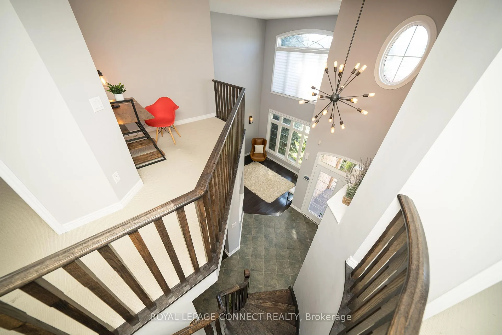 Photo 36 of 18 Kane Crescent, Aurora, Bayview Northeast — HOMEH