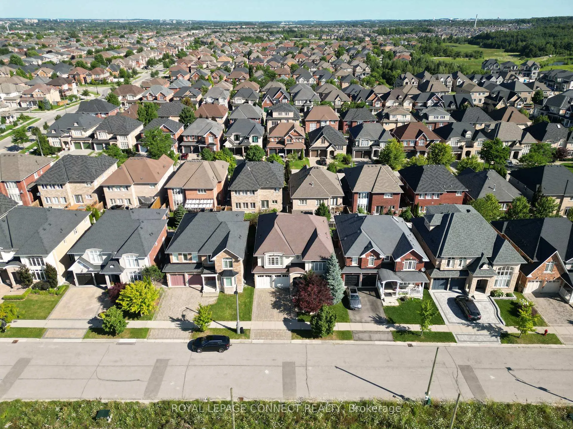 Photo 40 of 18 Kane Crescent, Aurora, Bayview Northeast — HOMEH