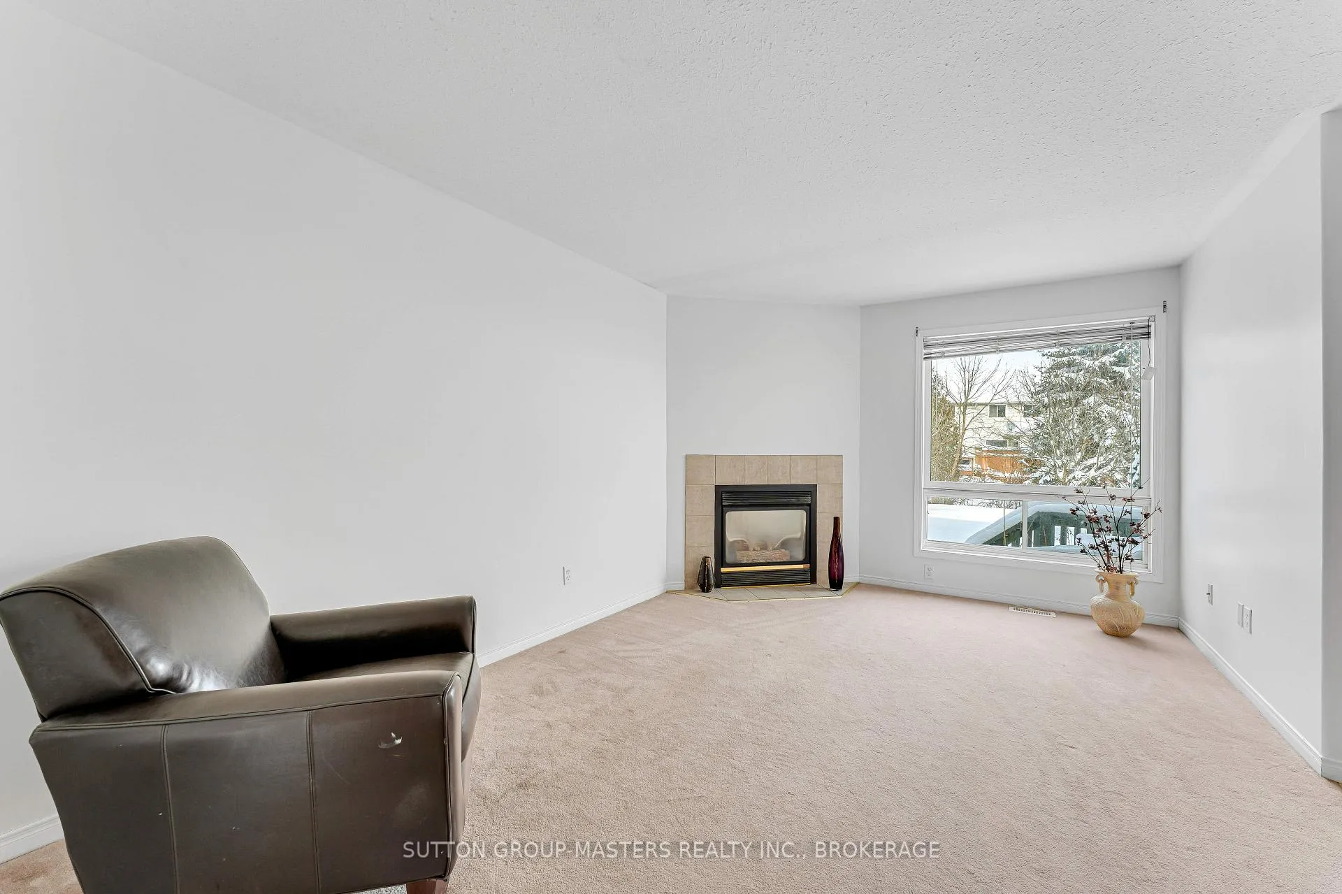 Photo 12 of 546 Quail Court, Kingston, City Southwest — HOMEH