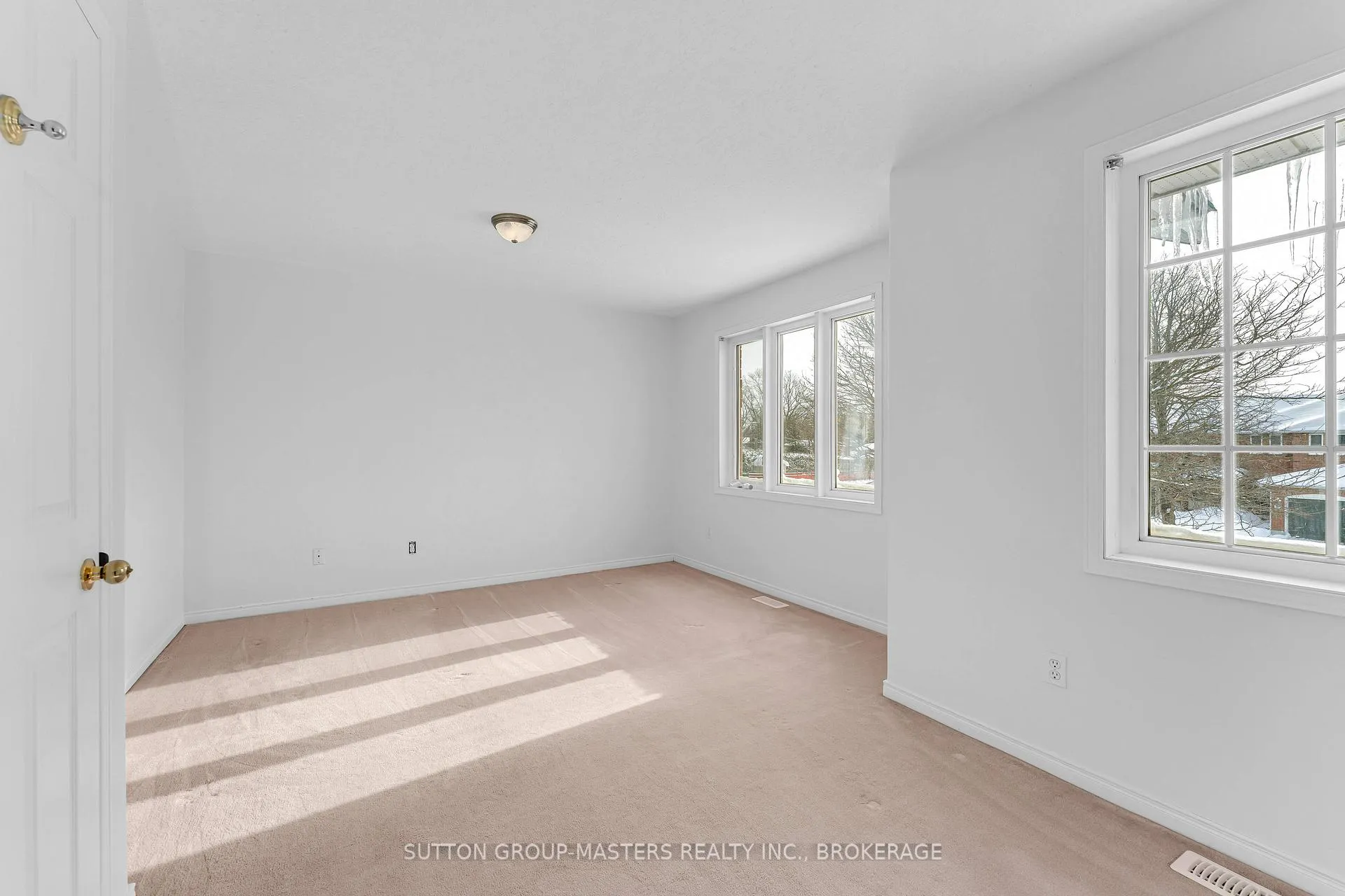 Photo 19 of 546 Quail Court, Kingston, City Southwest — HOMEH