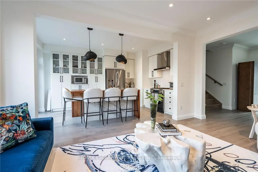 Photo 15 of 128 Fairey Crescent, Hamilton, Mount Hope — HOMEH