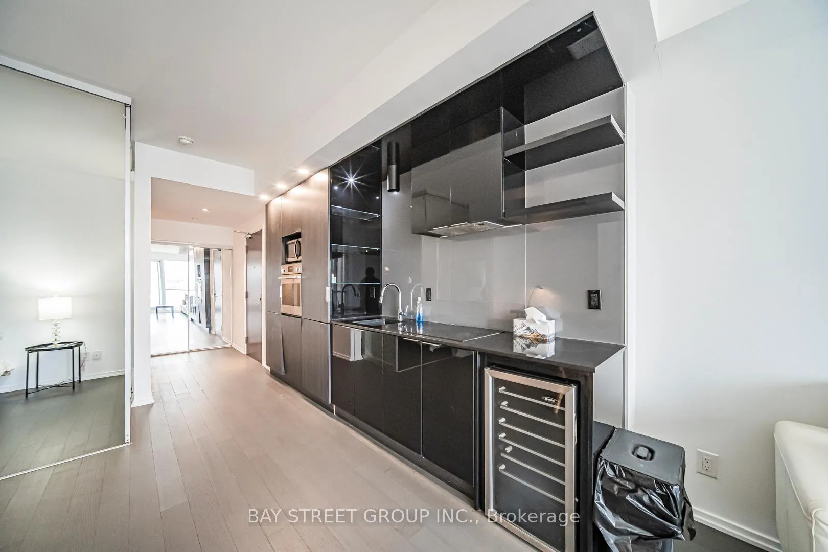 Photo 8 of Unit 3217, 70 Temperance Street, Toronto, Bay Street Corridor — HOMEH