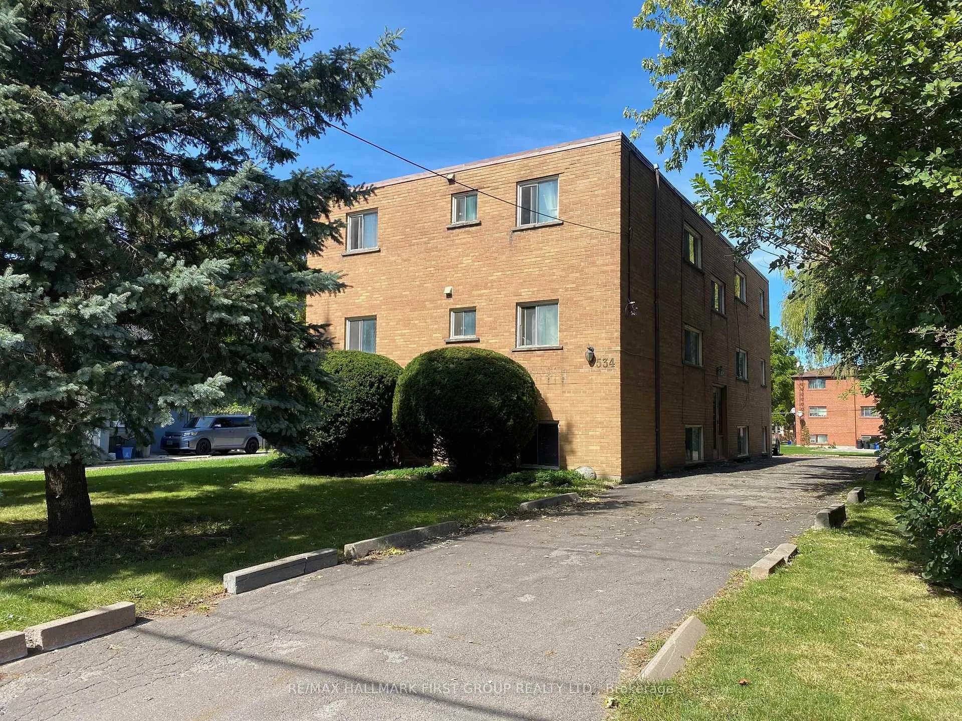 Photo 1 of 534 Dundas Street E, Whitby, Downtown Whitby — HOMEH