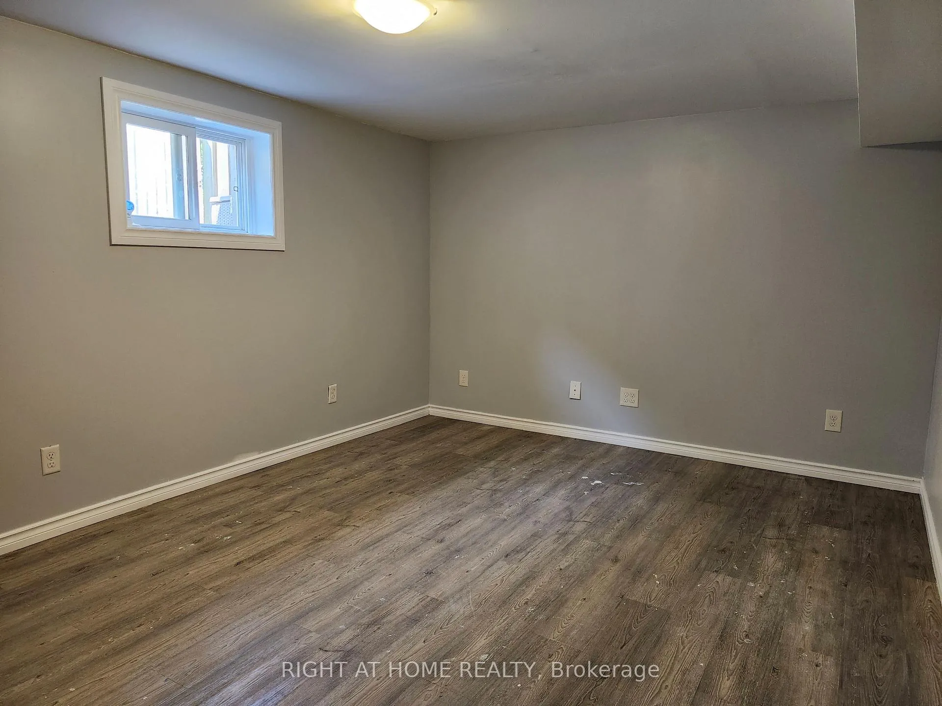 Photo 14 of 81 Maclennan Avenue, Hamilton, Burkholme — HOMEH