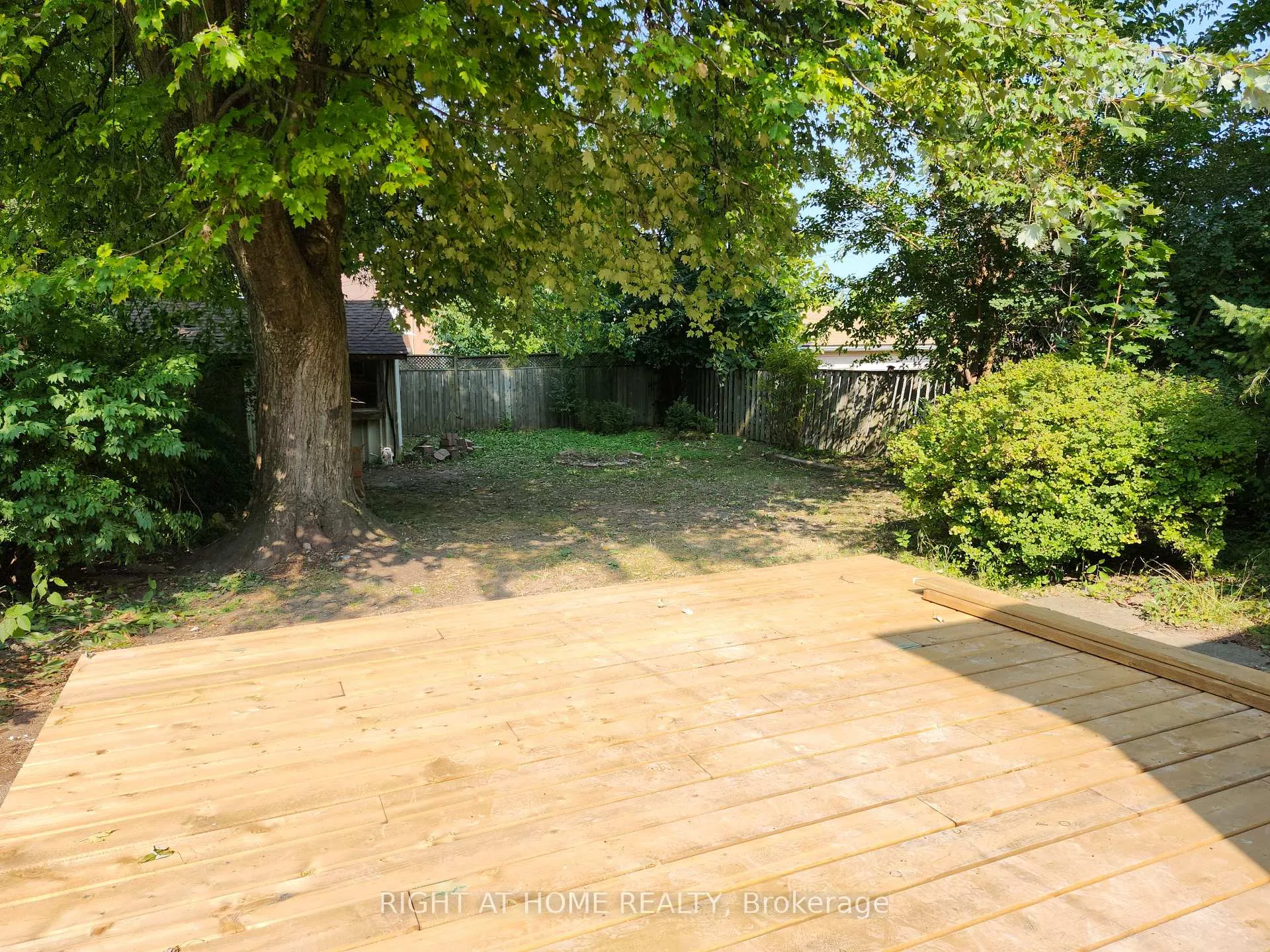 Photo 20 of 81 Maclennan Avenue, Hamilton, Burkholme — HOMEH