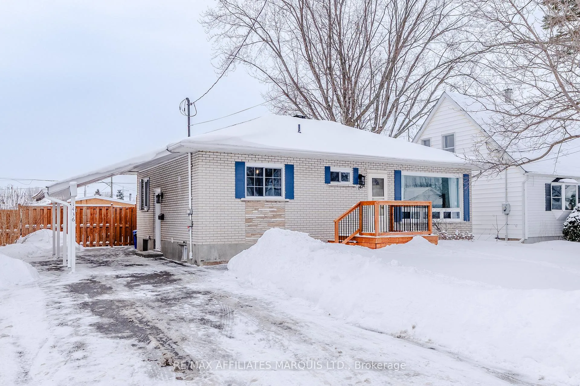 Photo 2 of 1436 St Michel Avenue, Cornwall — HOMEH