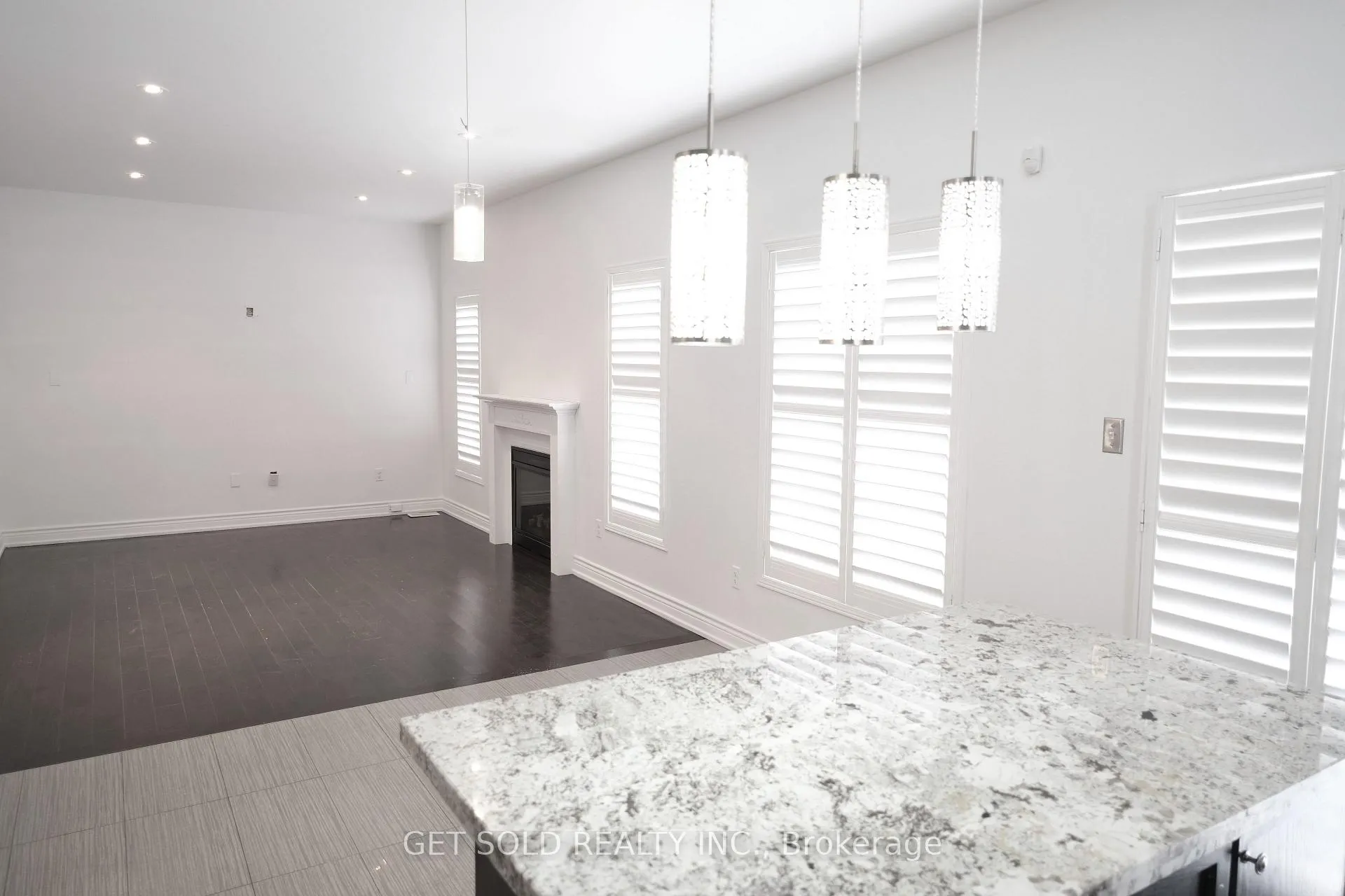Photo 5 of 9 Mchugh Road, Ajax, Central East — HOMEH