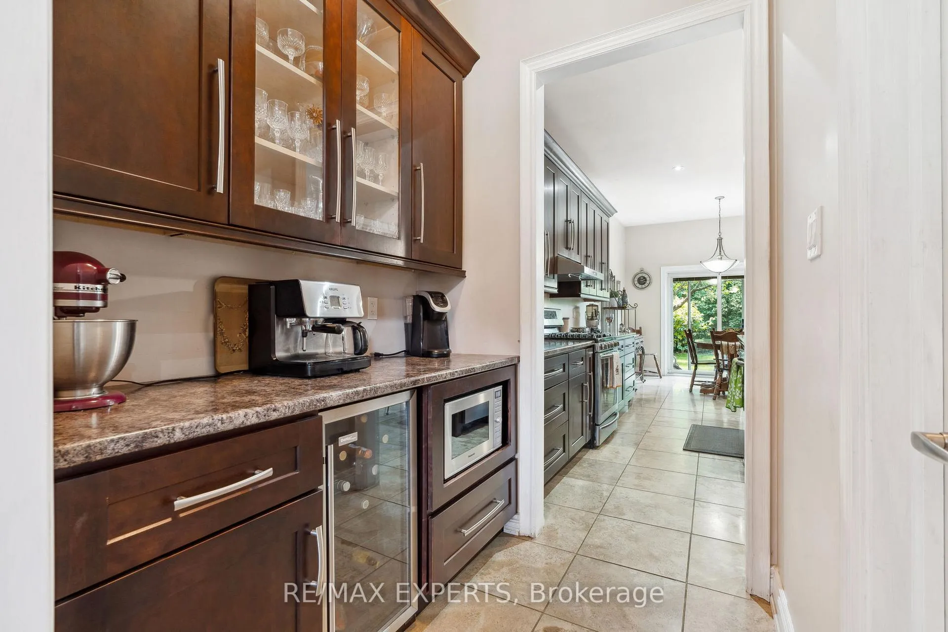 Photo 15 of 1948 St. Paul Road, Innisfil, Alcona — HOMEH
